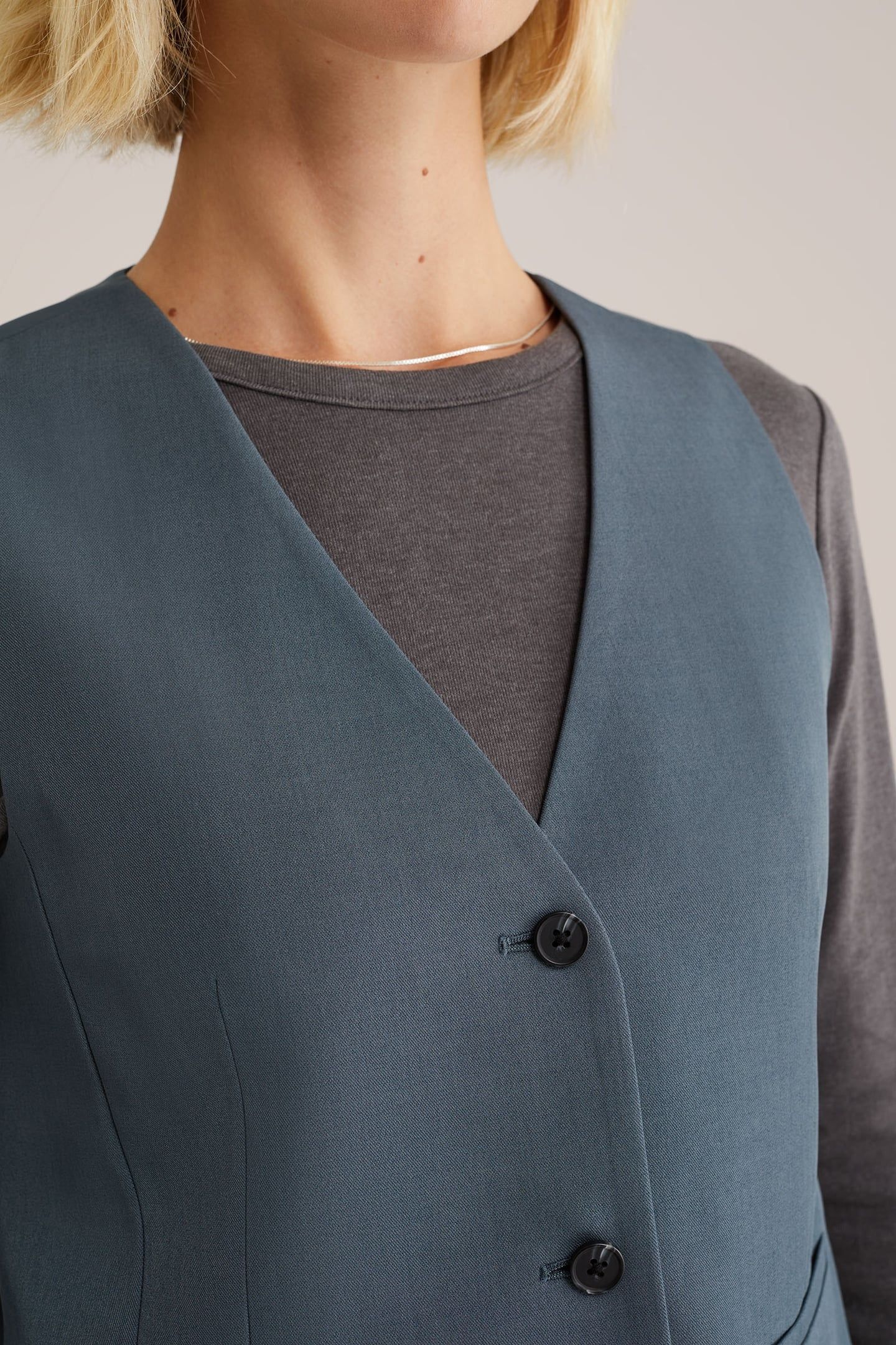GILET GREYISH GREEN 6