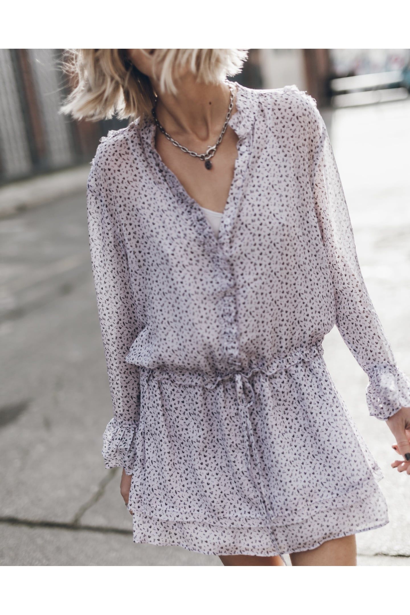 THE PURPLE FLOWY DRESS 2