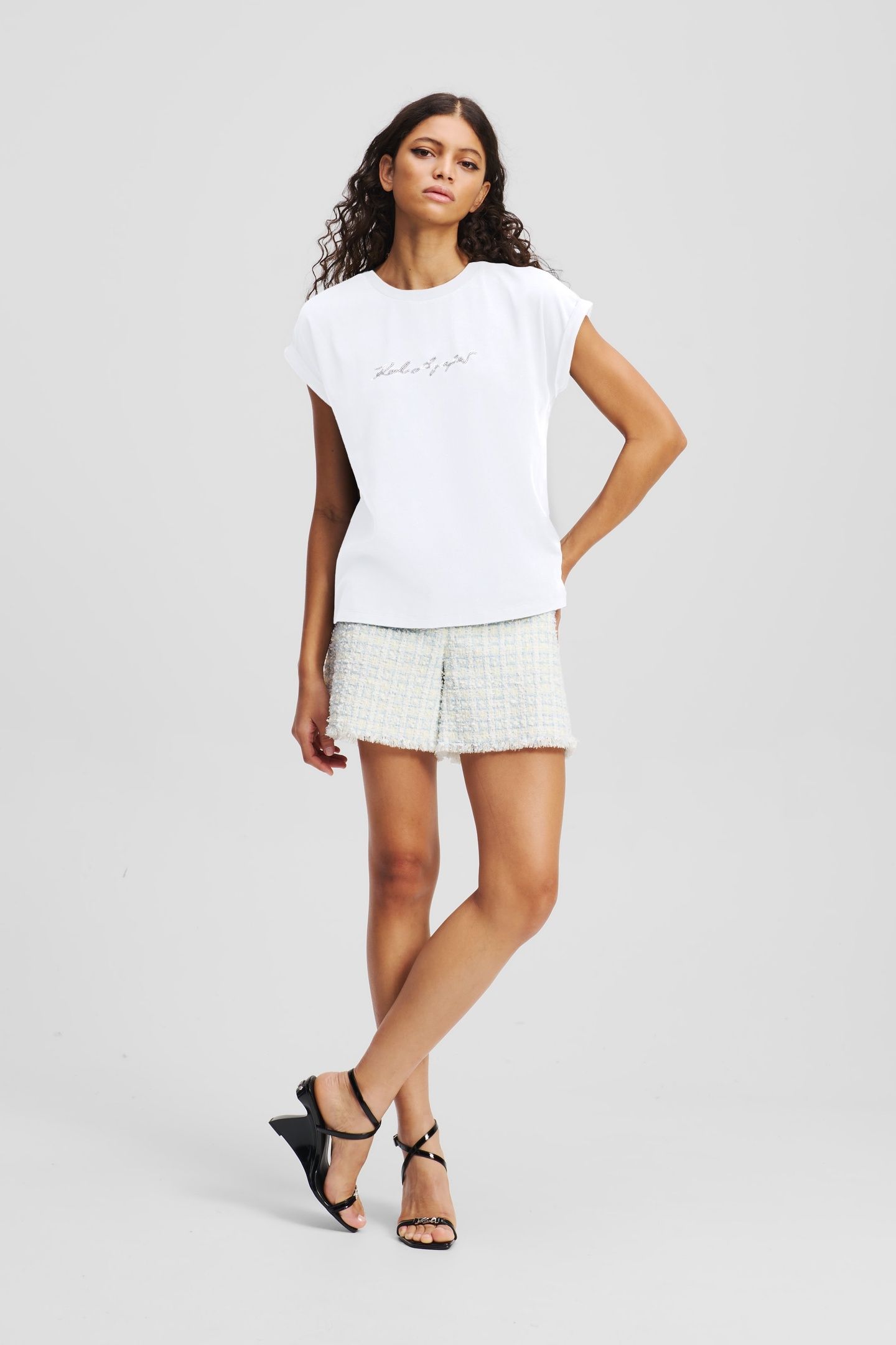 SIGNATURE RHINESTONE T-SHIRT WHITE 5