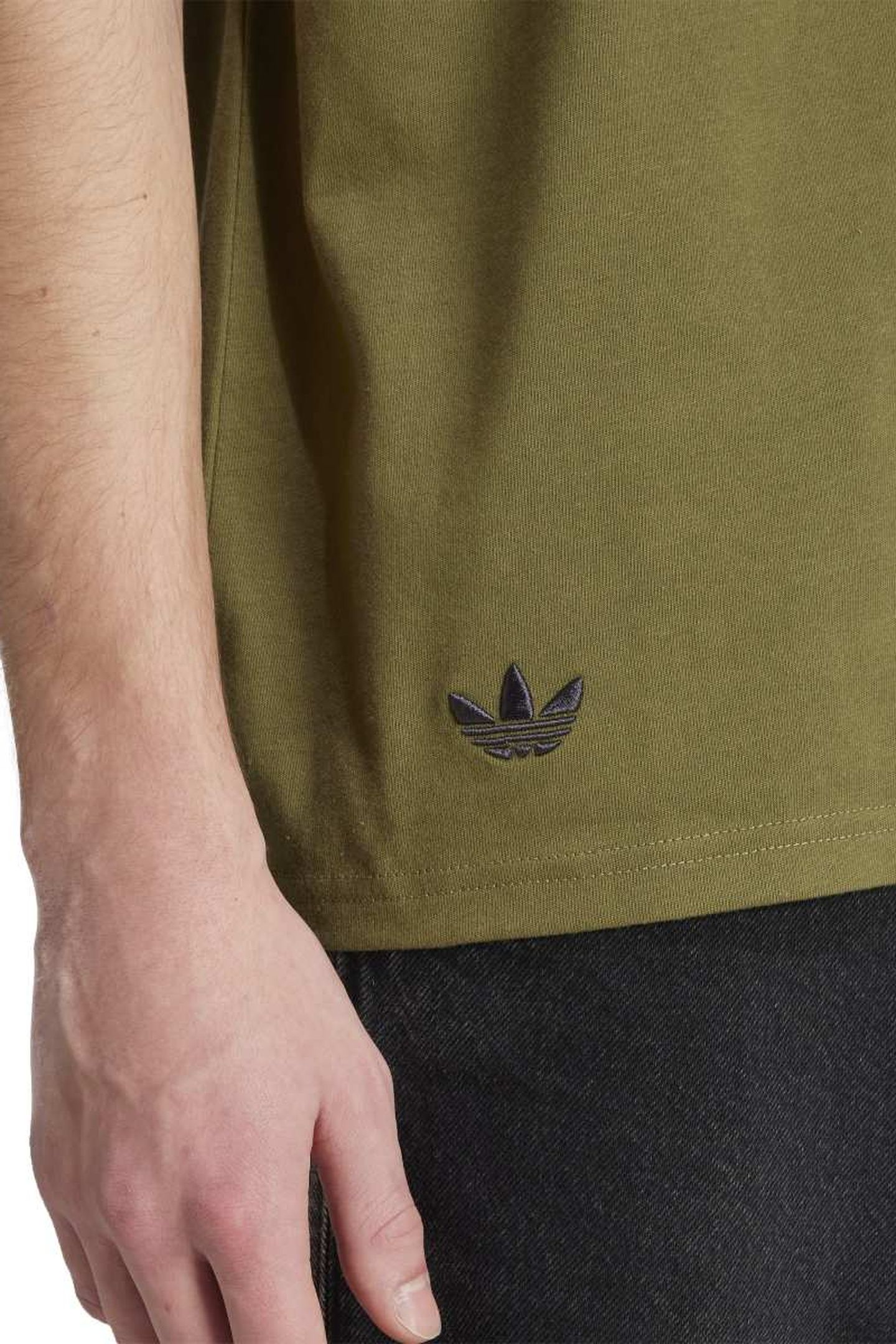 UNISEX ORIGINALS NEUCLASSICS TEE FOCUS OLIVE 3