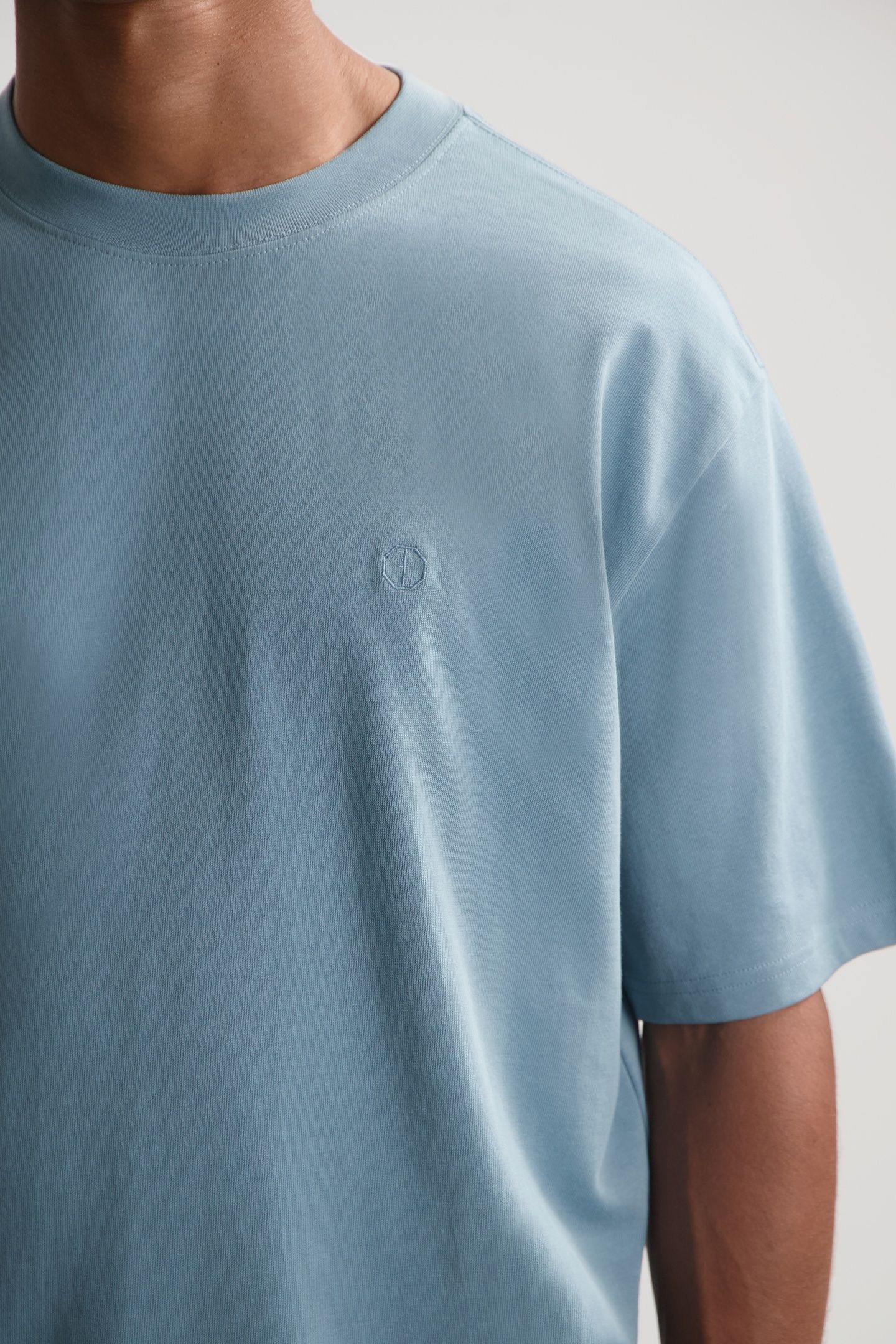 DS_COLLIN SS TEE MIST BLUE 5