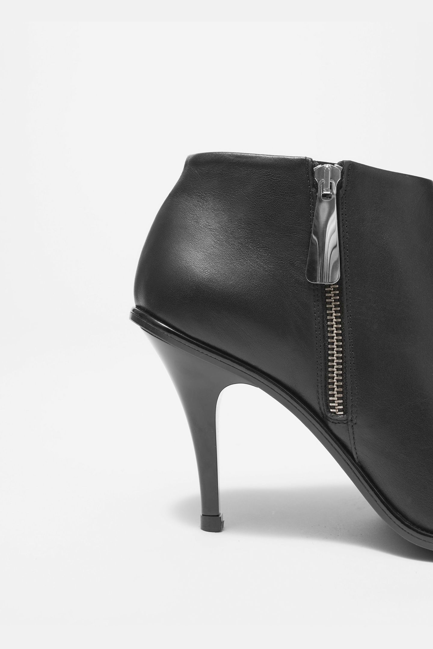 CHIRA LS BOOT HEEL BLACK 3