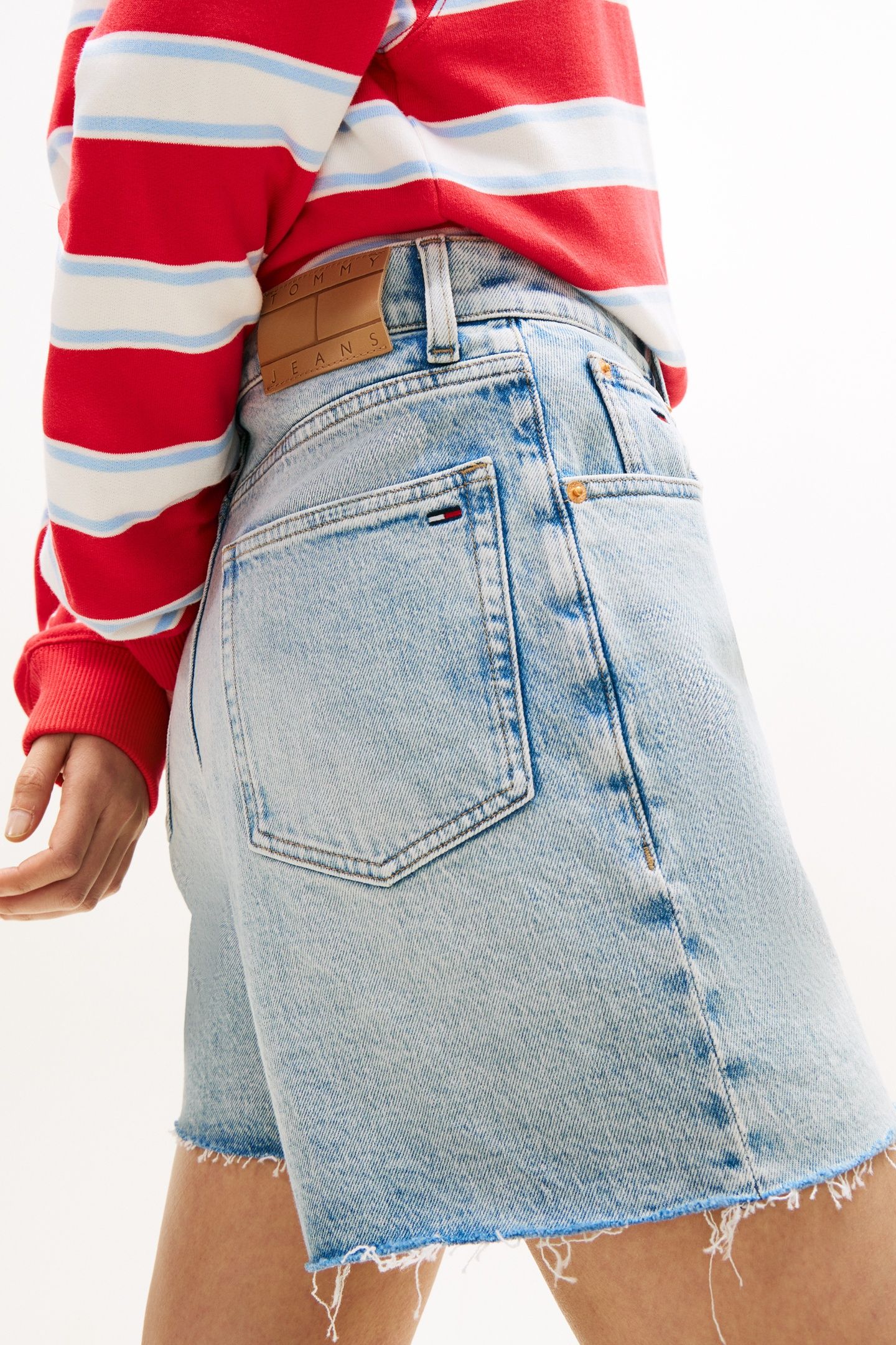 MOM SHORT DENIM LIGHT 4