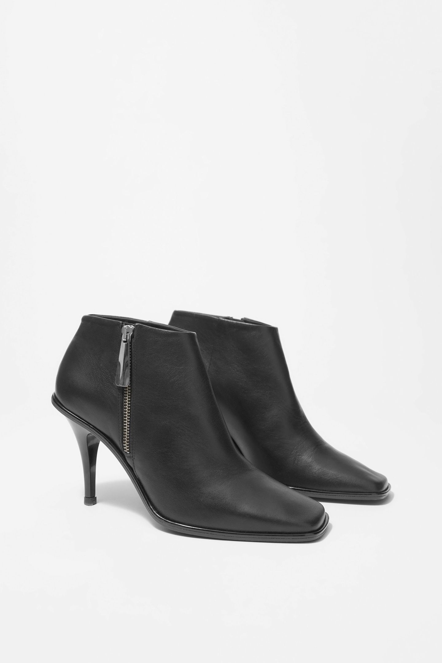 CHIRA LS BOOT HEEL BLACK 2