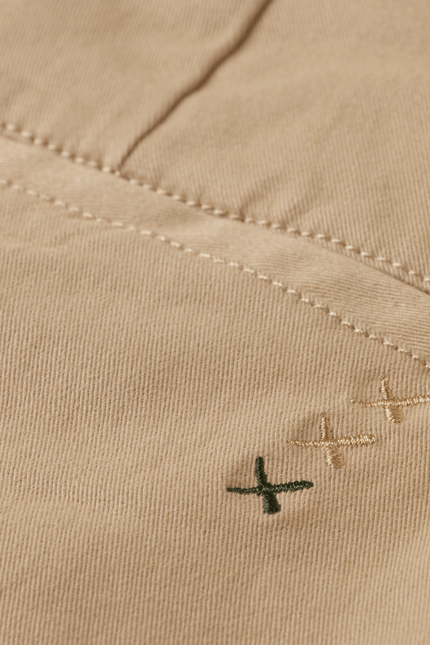 STUART COTTON-BLEND TWILL REGULAR-FIT SHORT SAND 7