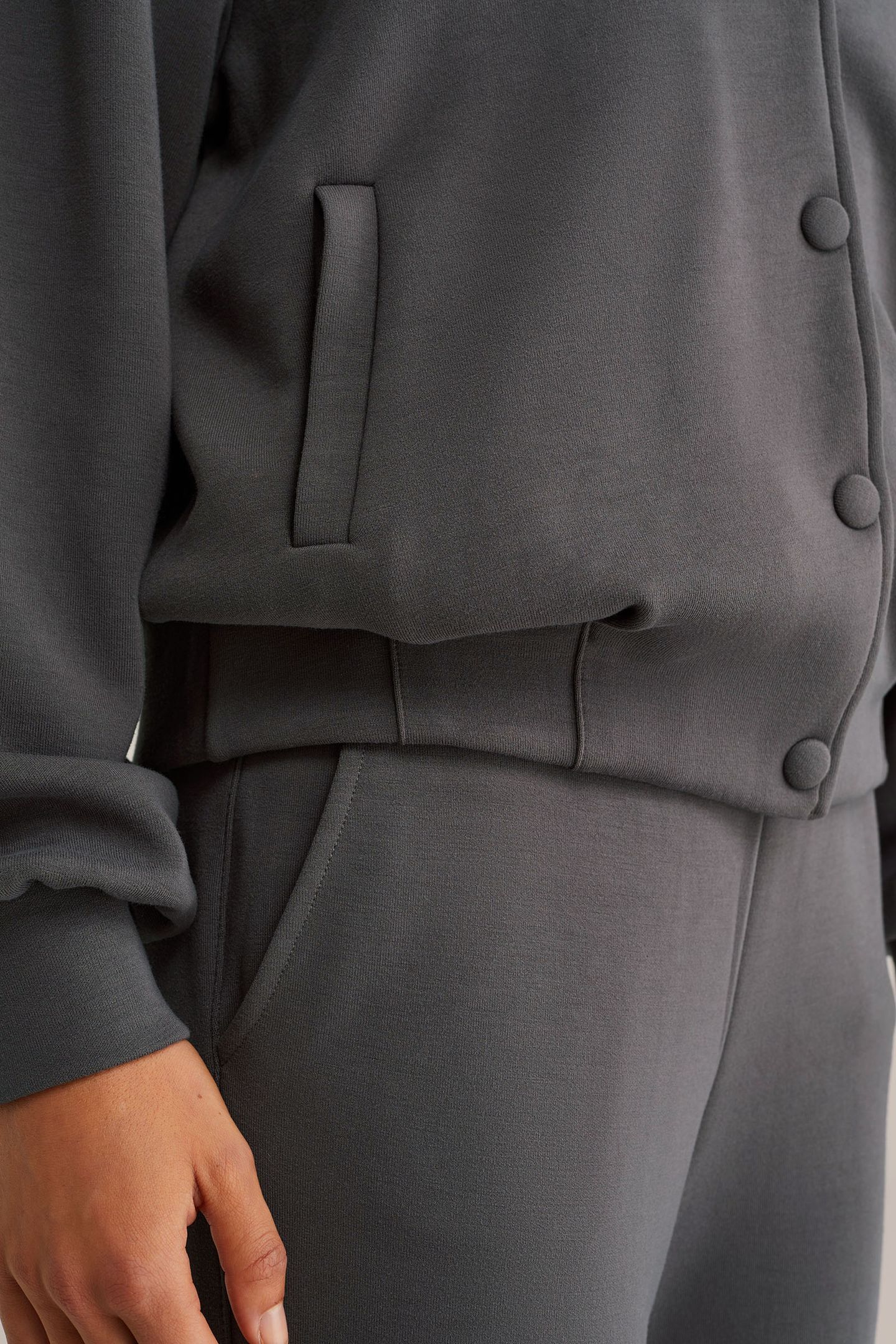 BOMBER DARK GREY 5