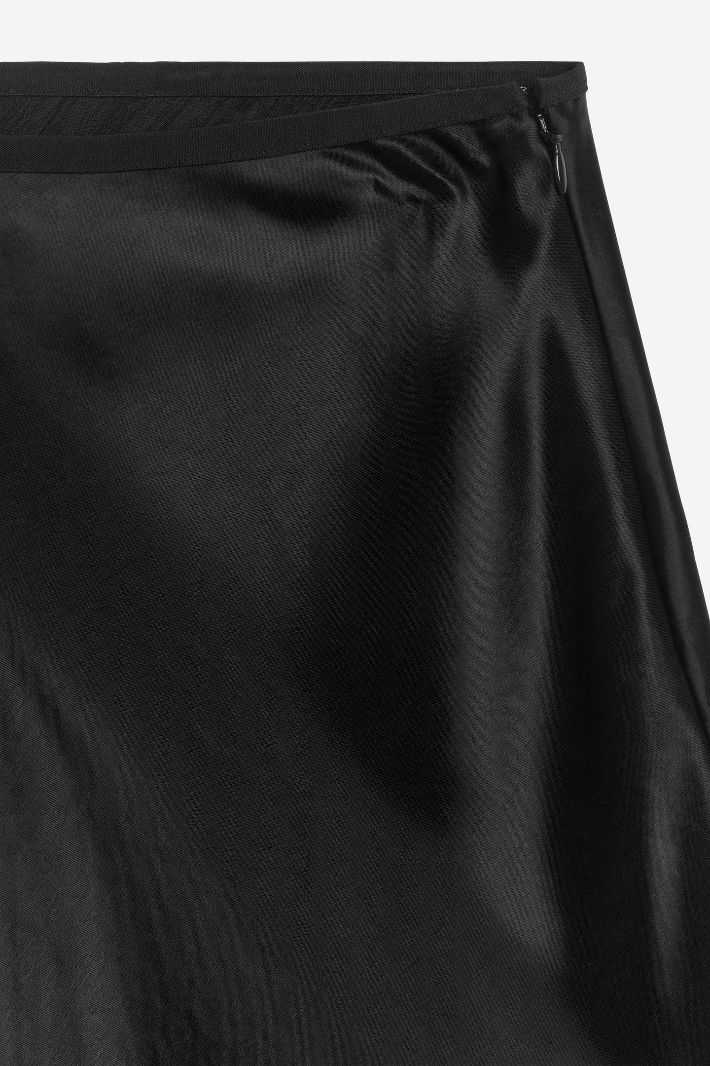 JOANIE SLIT SKIRT BLACK 4