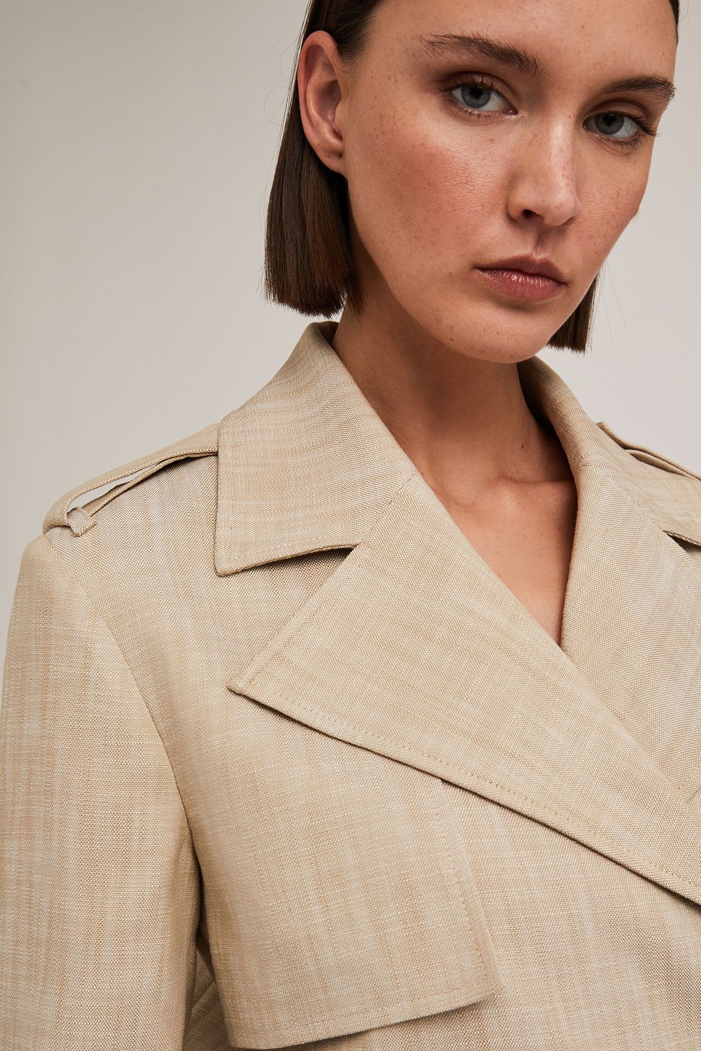 POLYVISCOSE DOUBLE-BREASTED SHORT JACKET BEIGE 5