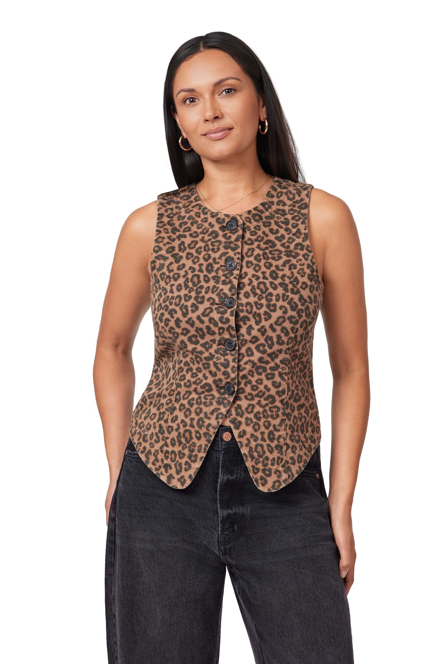 THE FITTED VEST LEOPARD PRINT 1