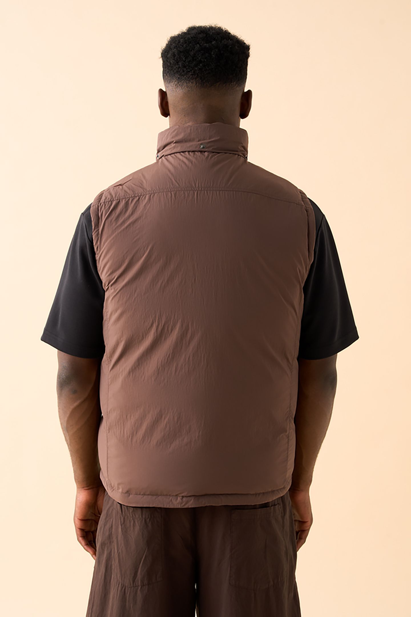 UNISEX SL BT DOWN VEST CHICORY COFFEE 2