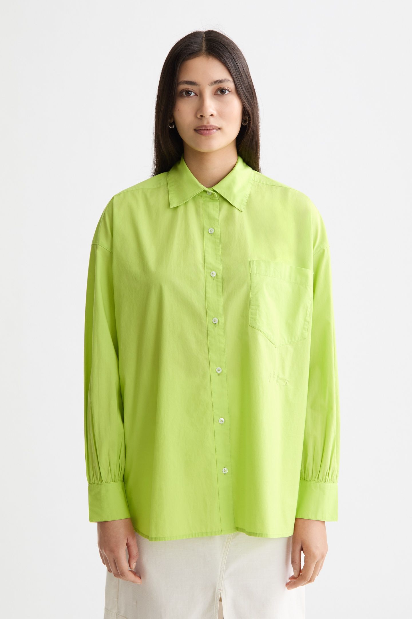 EMBROIDERED GIRLFRIEND SHIRT GREEN GLOW 2
