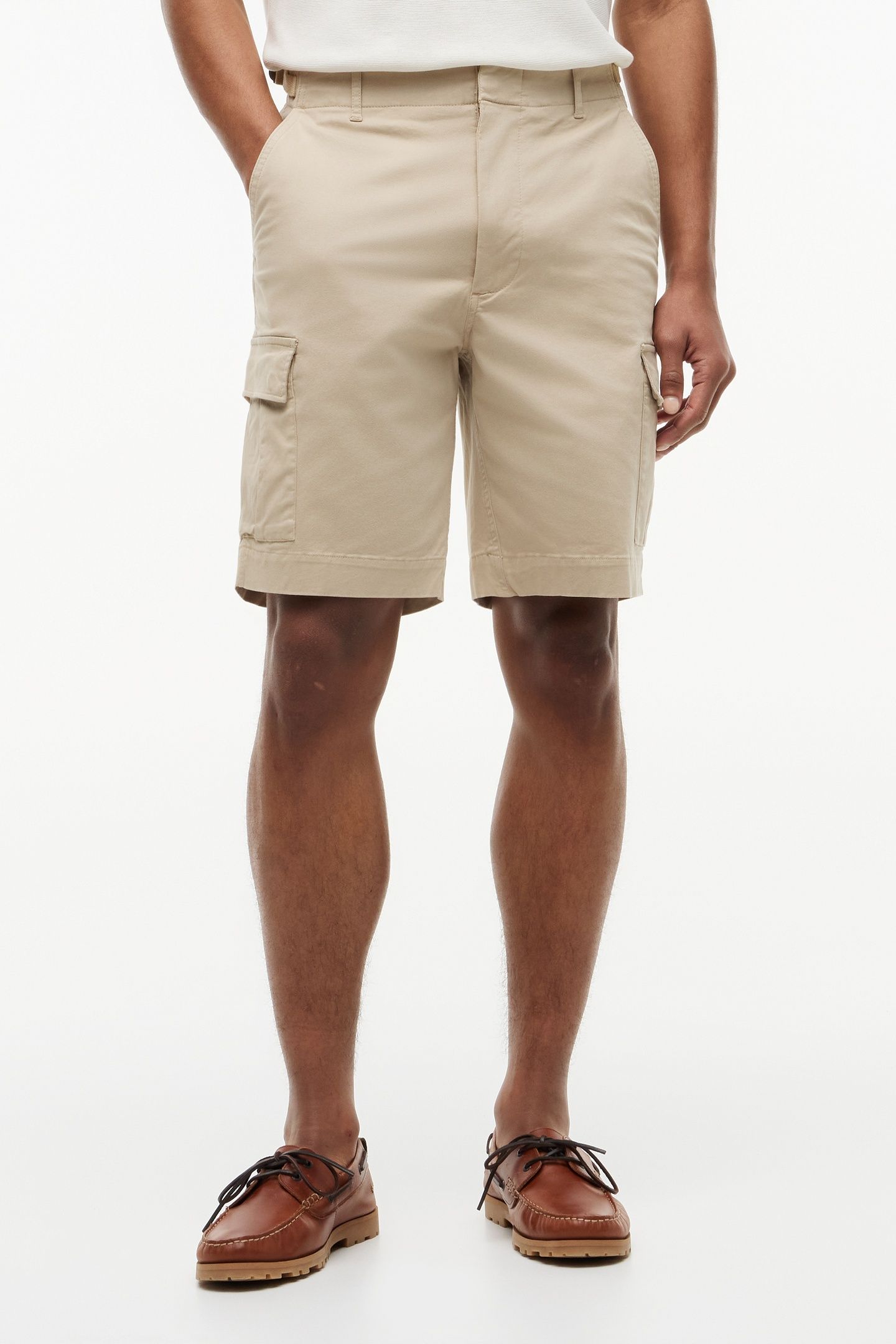 CARGO SHORT ESSENTIAL SANDALWOOD 2