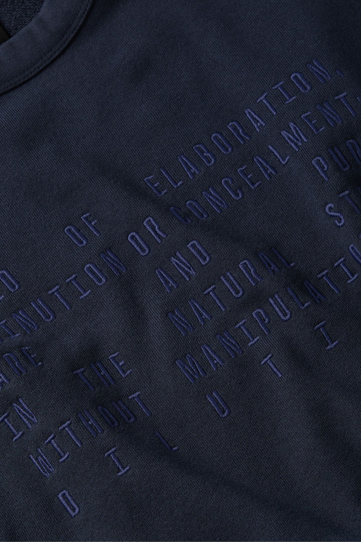 TEXT GRAPHIC SWEATER SALUTE 6