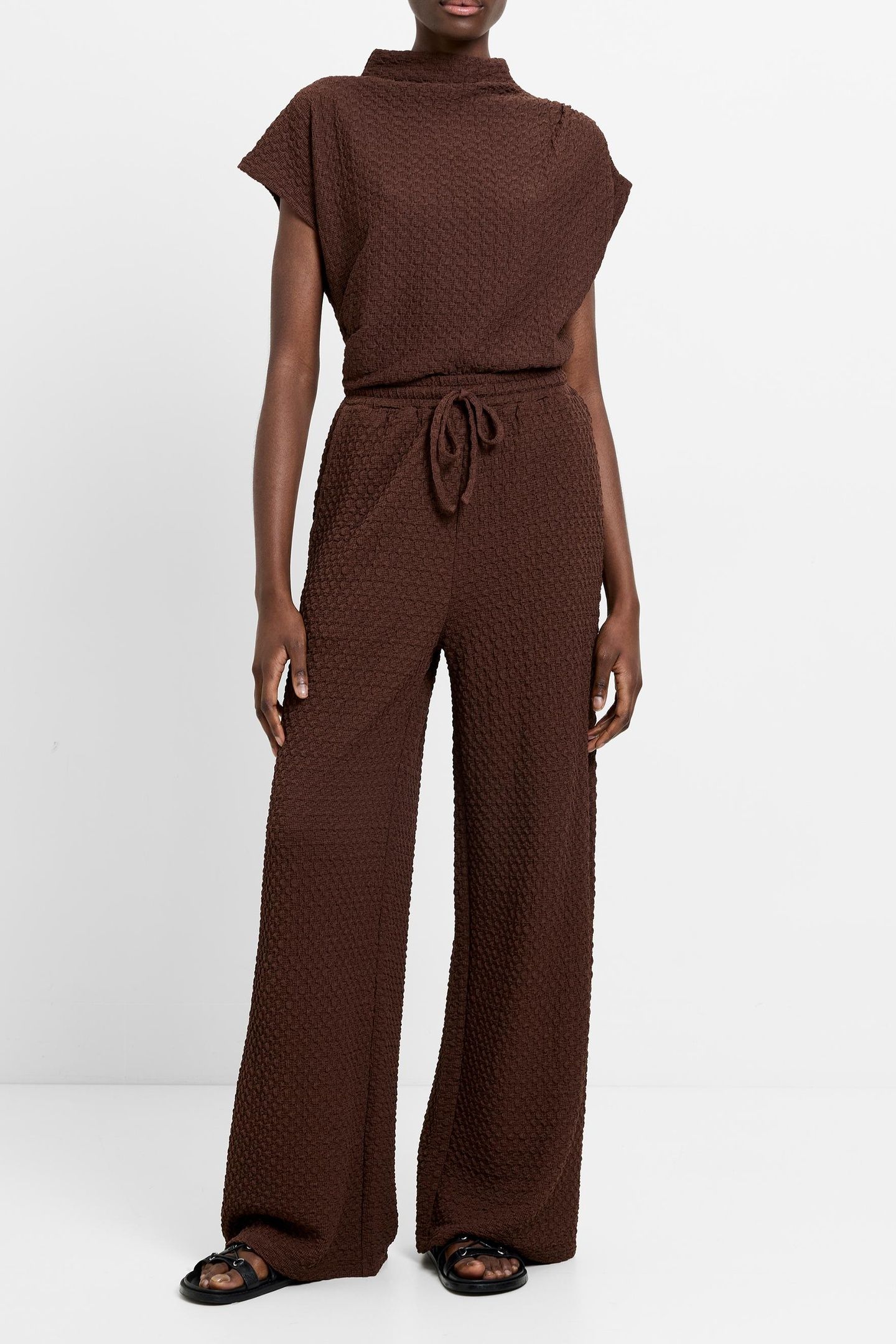 TEXTURED WIDE LEG TROUSER CHOCOLATE BROWN 1