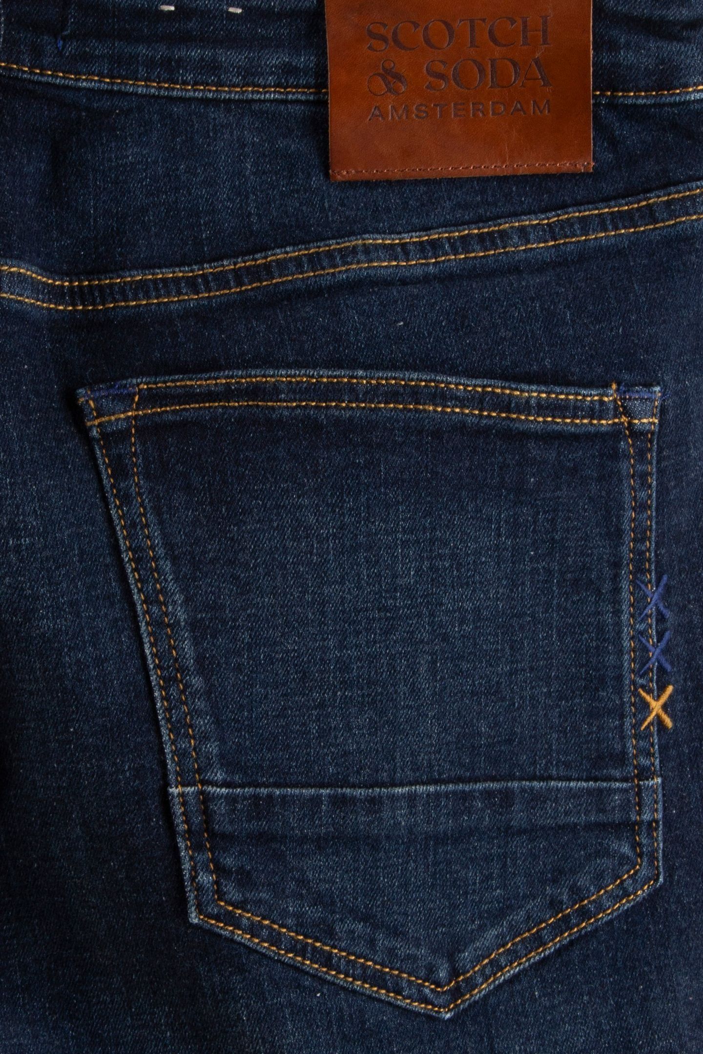 CORE SKIM SKINNY-FIT JEANS BEATEN BLUE 4