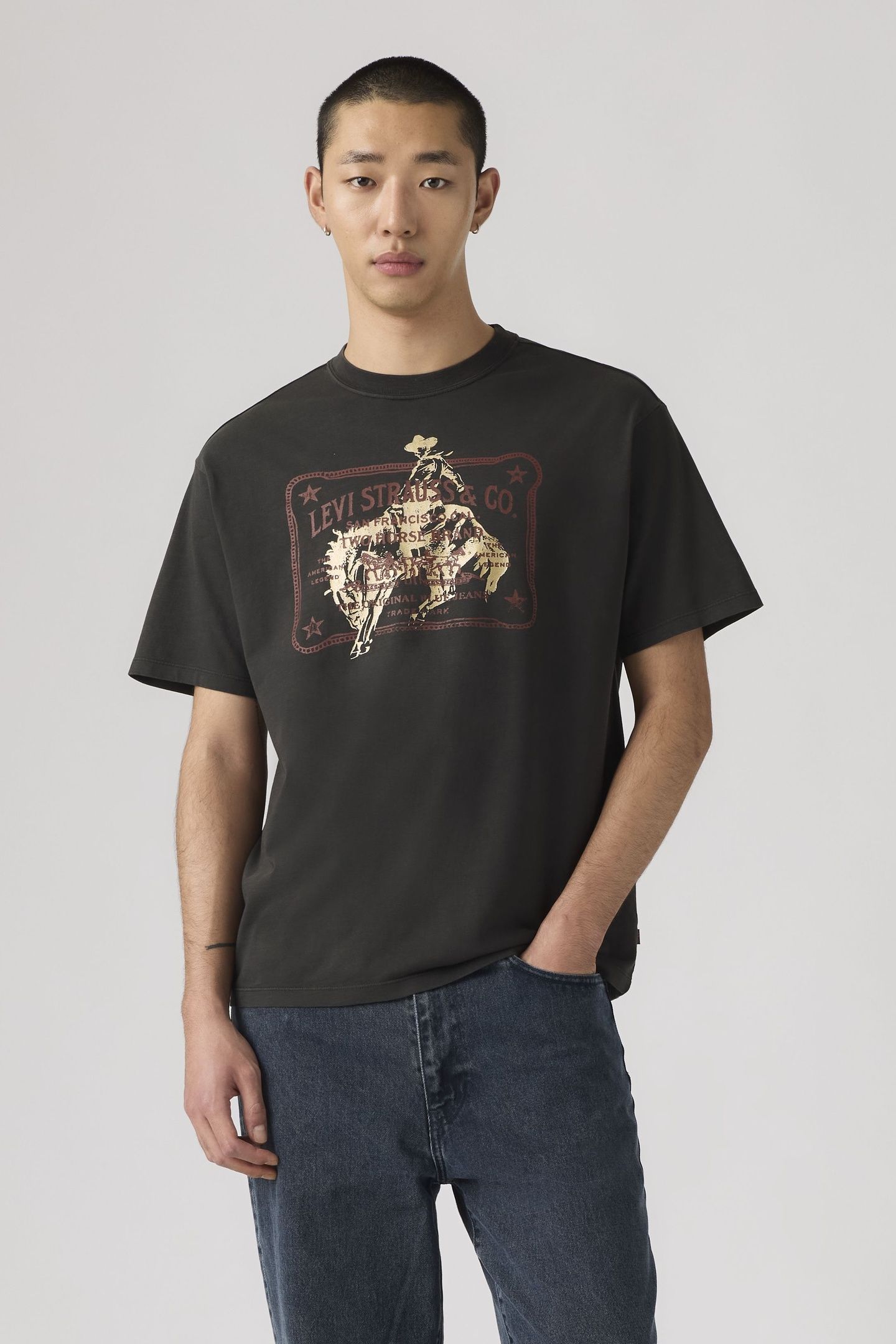 GRAPHIC VINTAGE FIT TEE 3