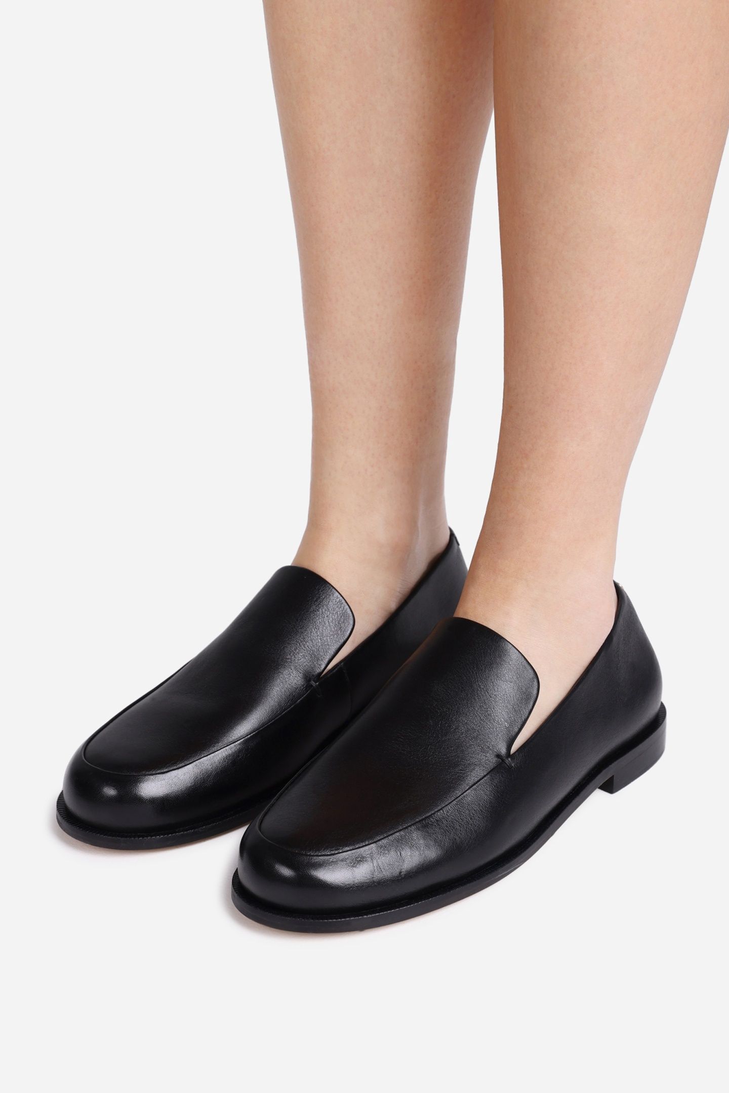 NOA-QUINN LOW SHOE BLACK 2