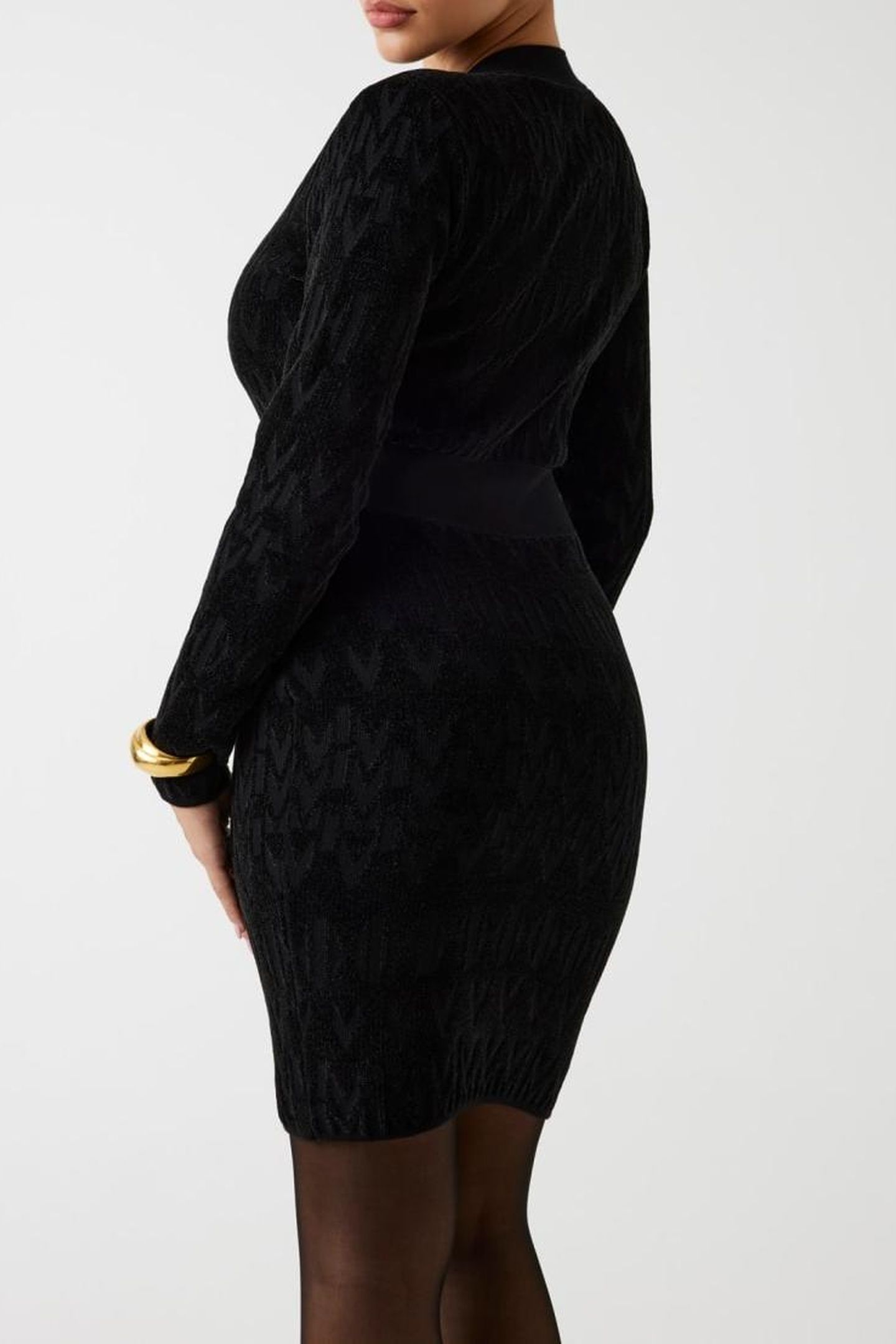 ADELE LOGO CHENILLE JET BLACK A996 7