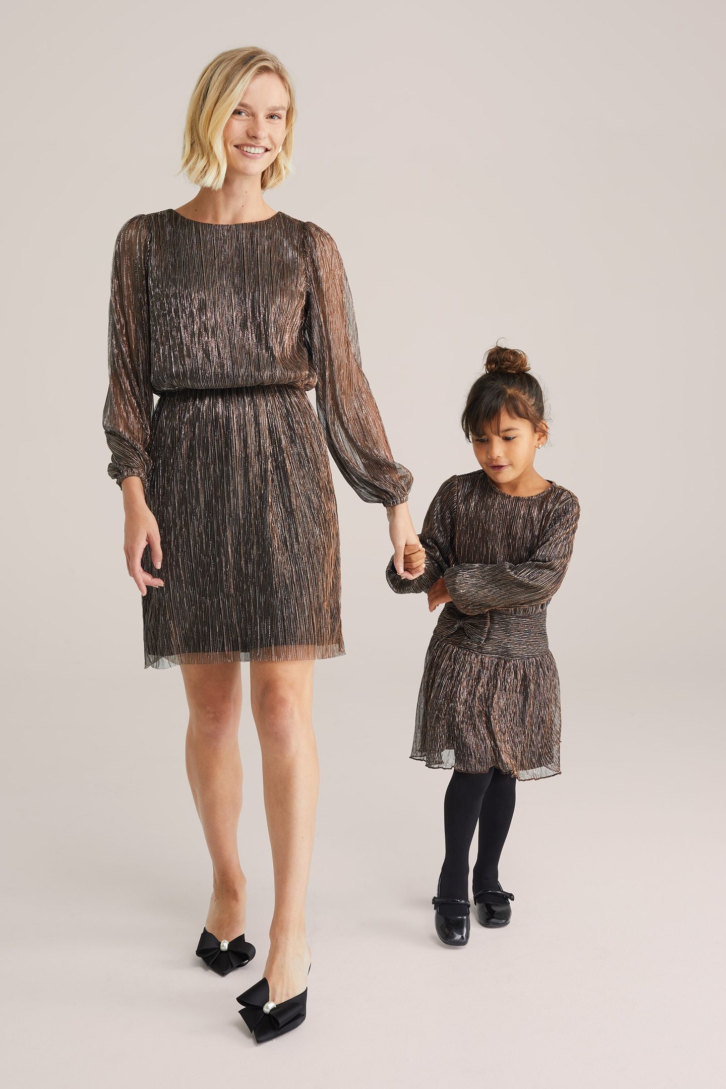 DRESS SHORT GOLD 7