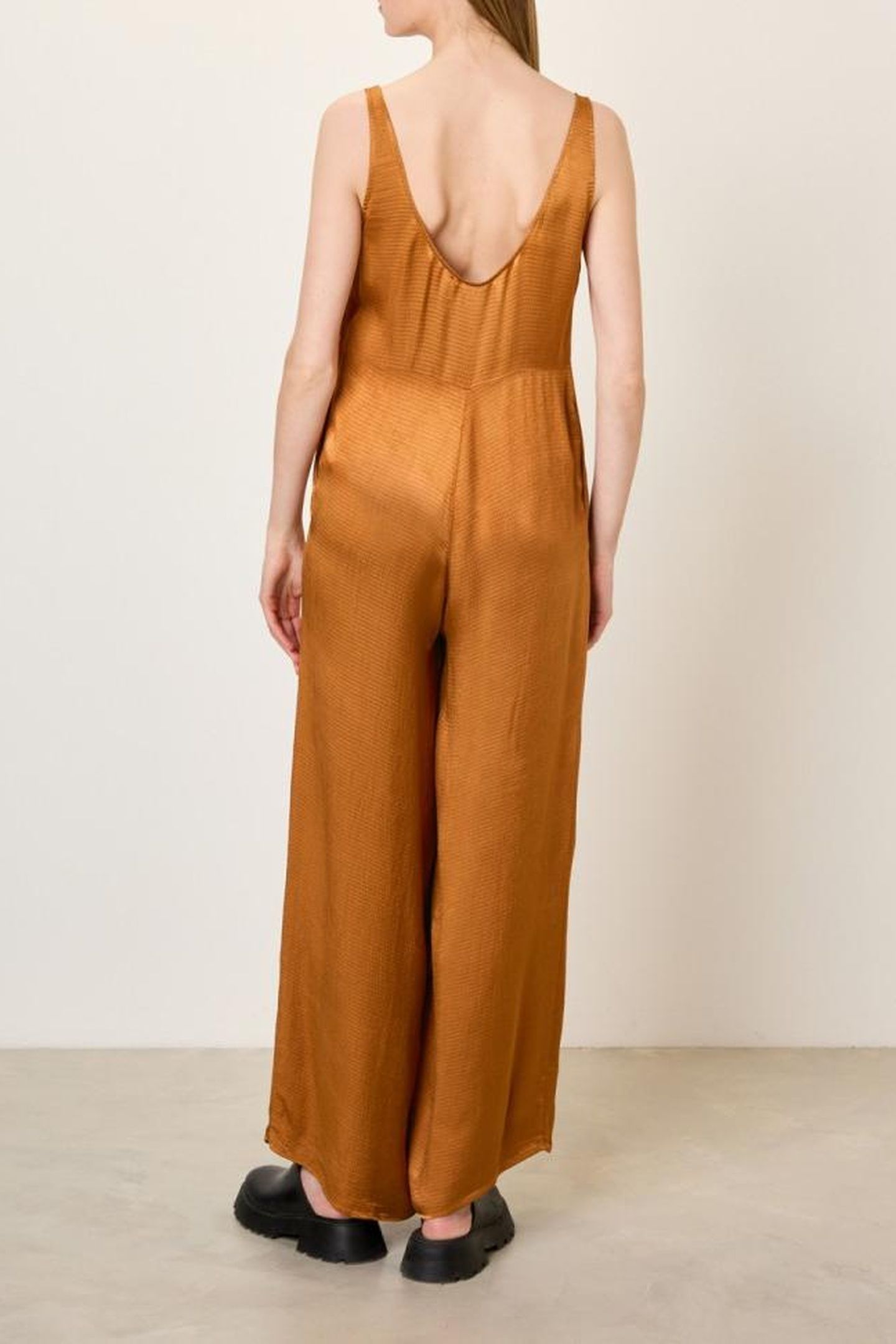SHANING JUMPSUIT CANNELLE 6