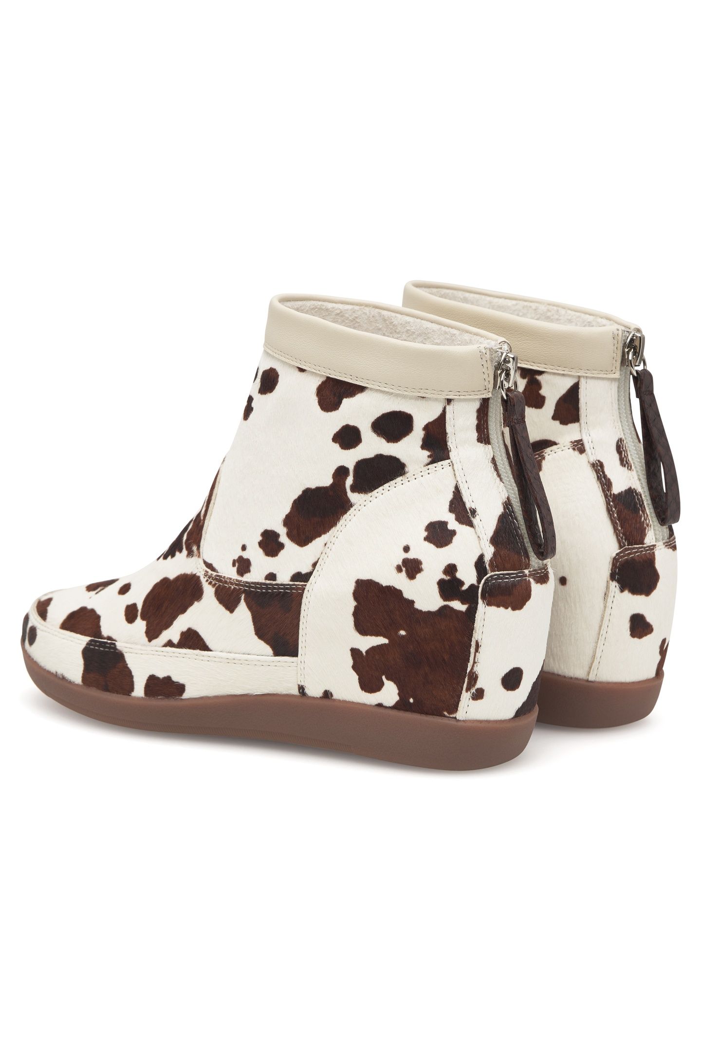 EMMY ANIMAL COW 2