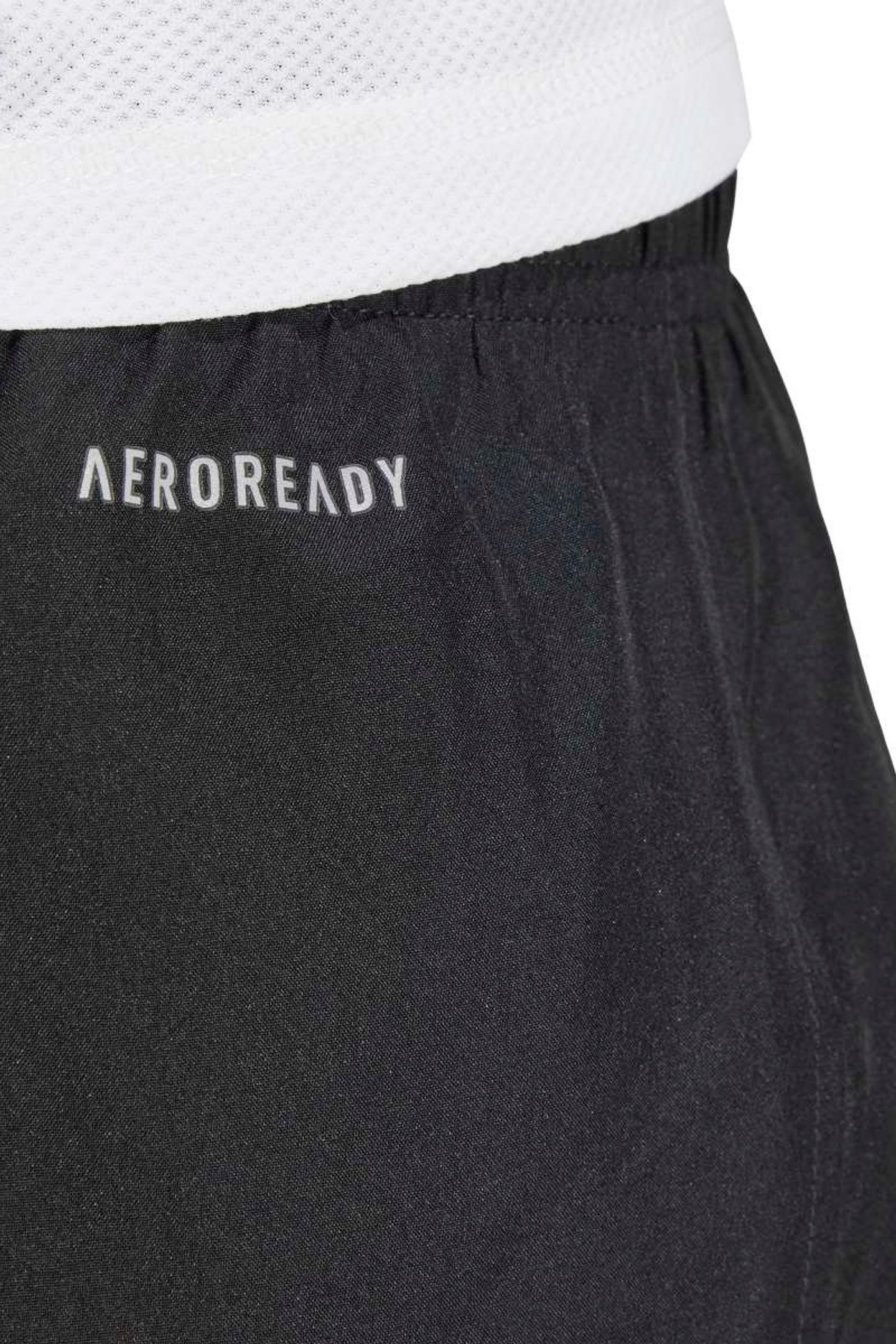 PERFORMANCE RUN IT SHORT BLACK 5