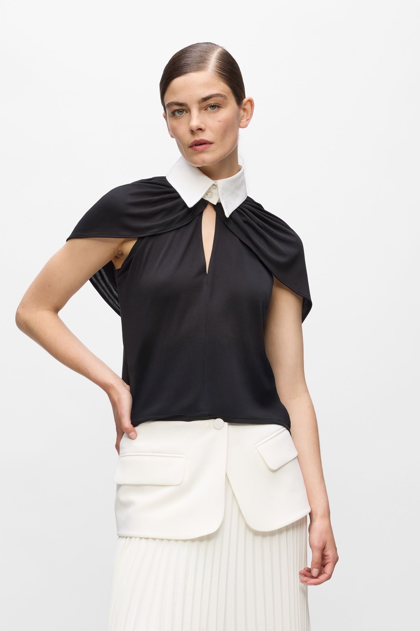 KARL STUDIO TOP BLACK 1