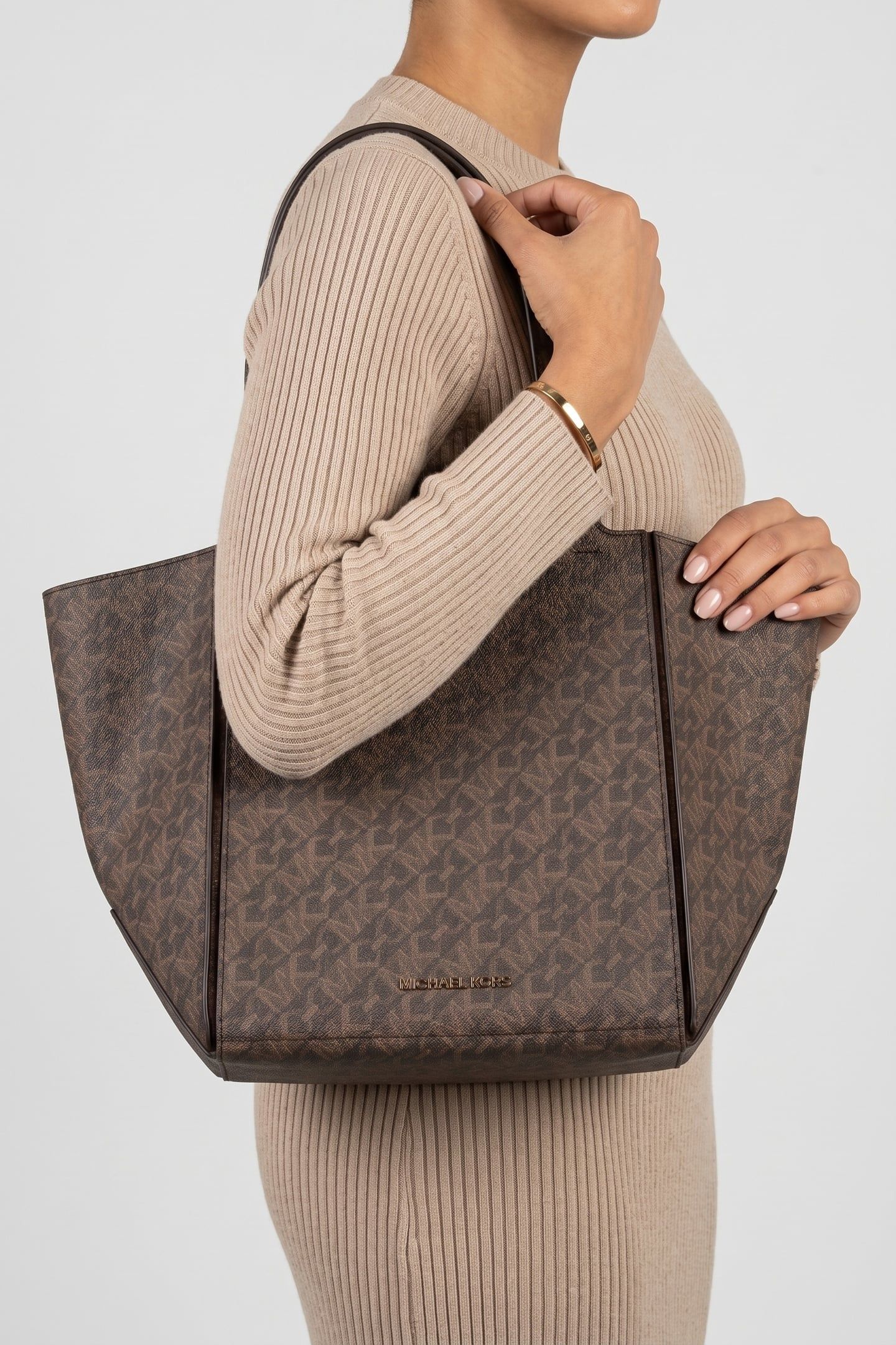MEDIUM GRAB TOTE BROWN 1