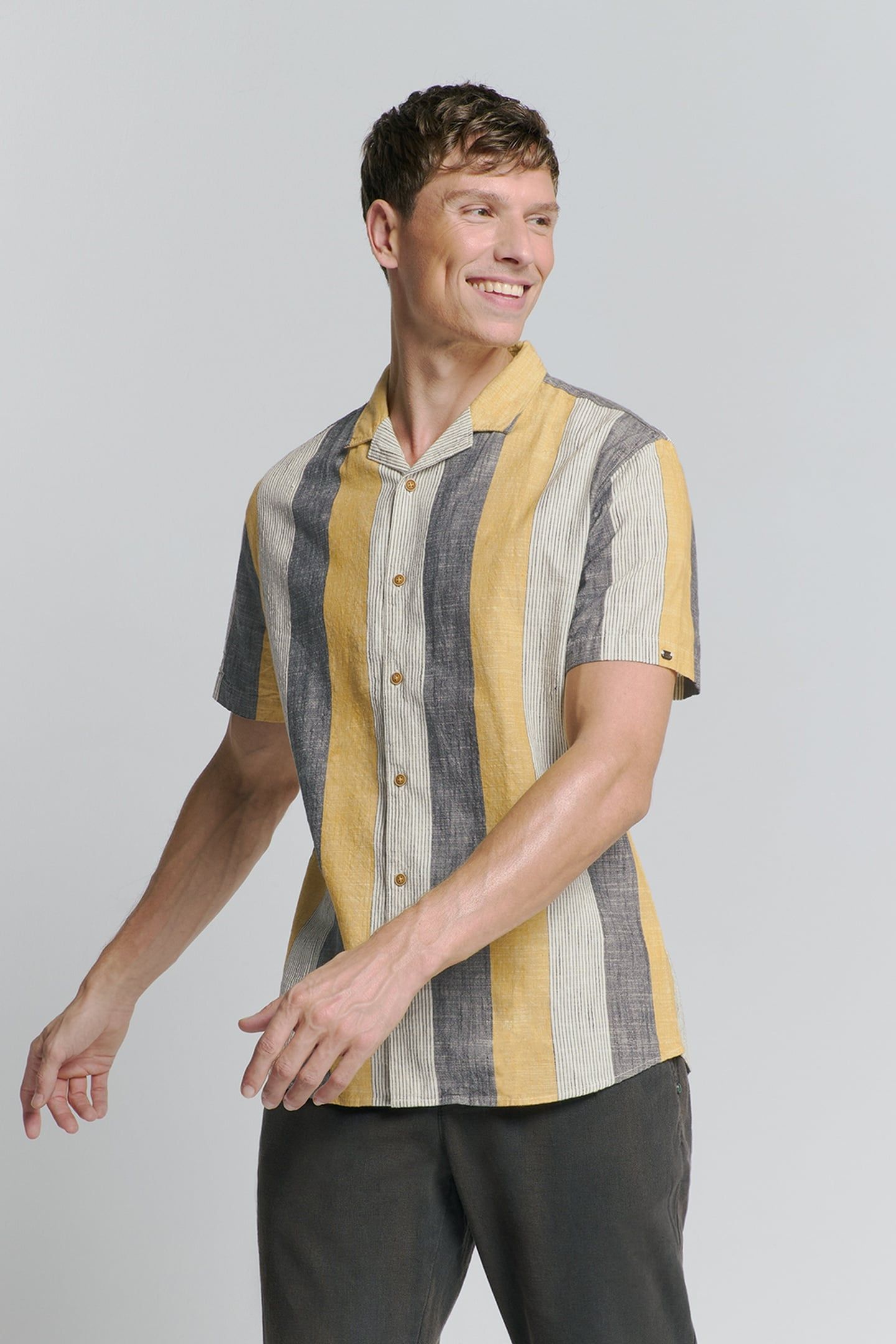 SHIRT SHORT SLEEVE REVERS COLLAR SLUB MULTI COLOURED VERTICA 1