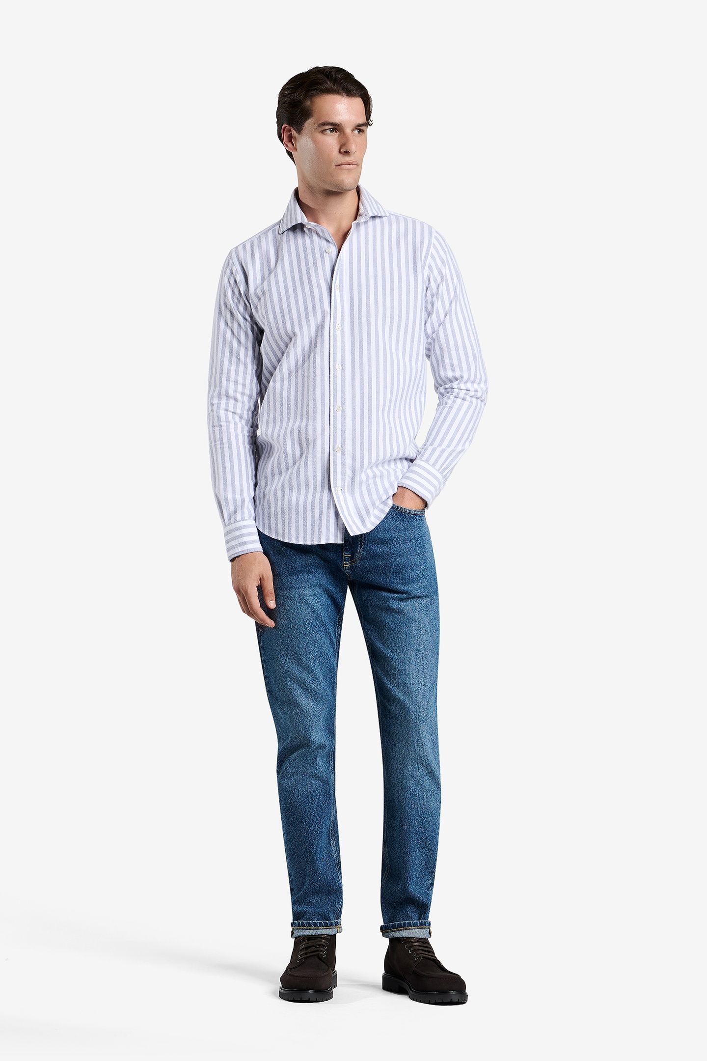 SPECIALIST BRUSHED STRIPED OXFORD NAVY 2