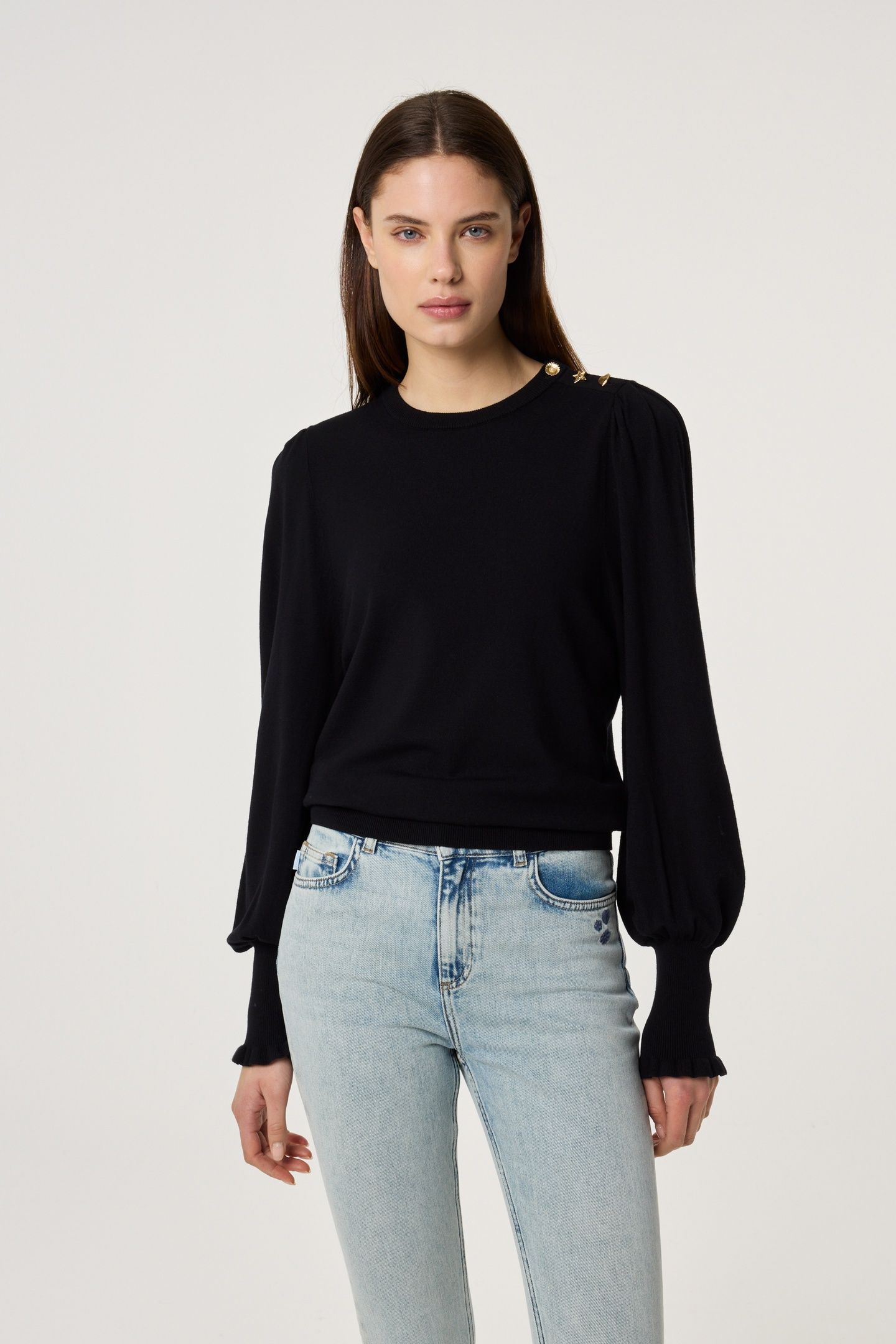 MOLLY BALLOON PULLOVER BLACK 1
