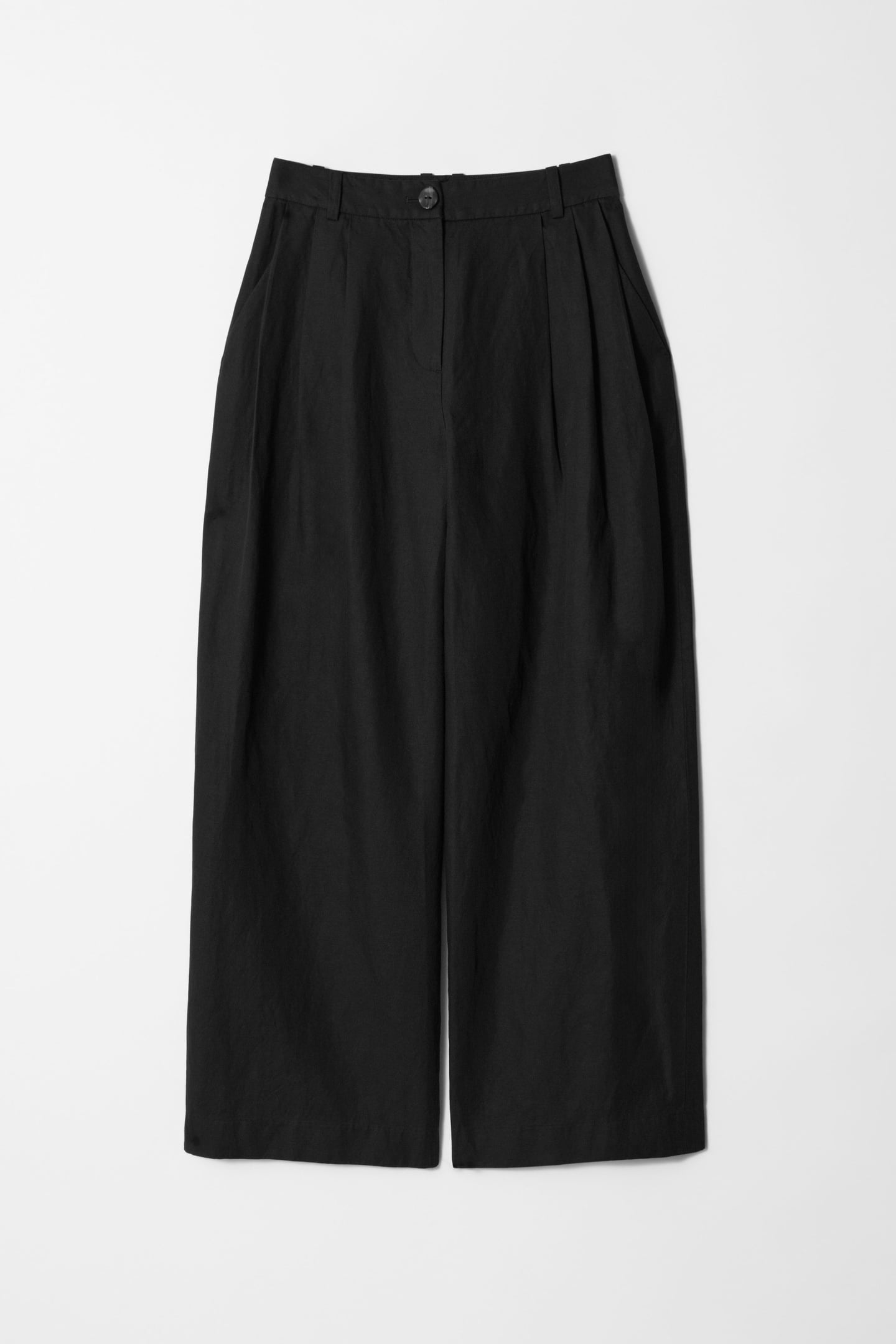 ES MARTRS BLACK 4