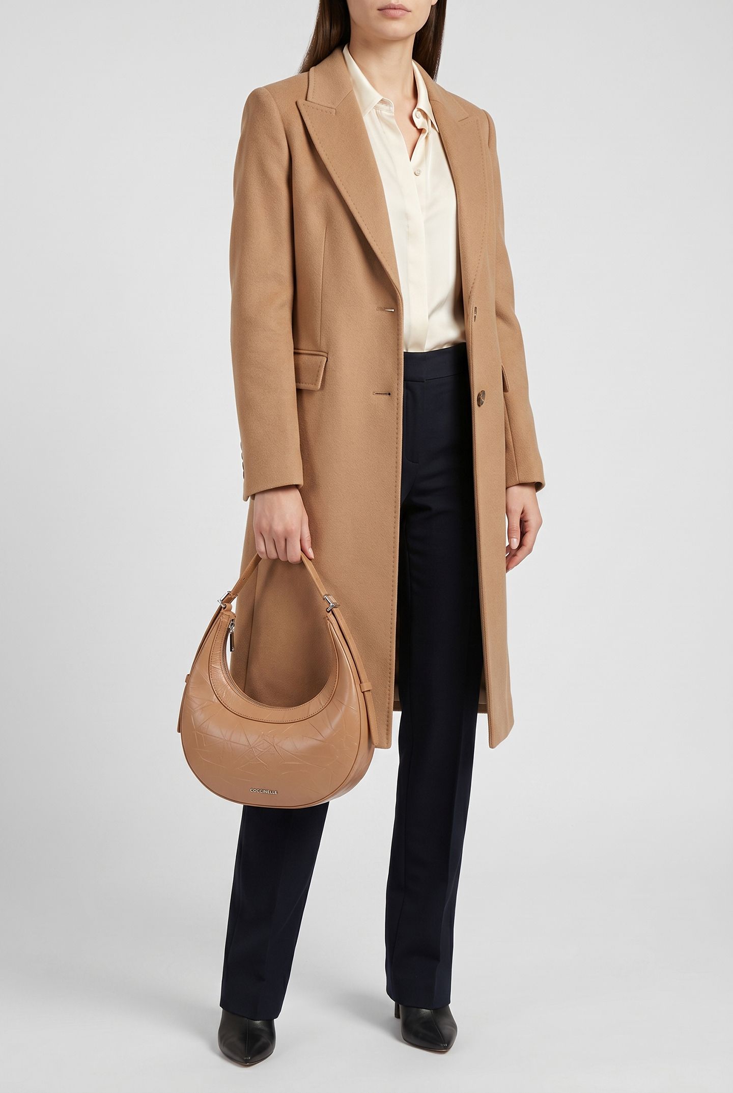 COCCINELLEWHISPER WRINKLE SKIN 1