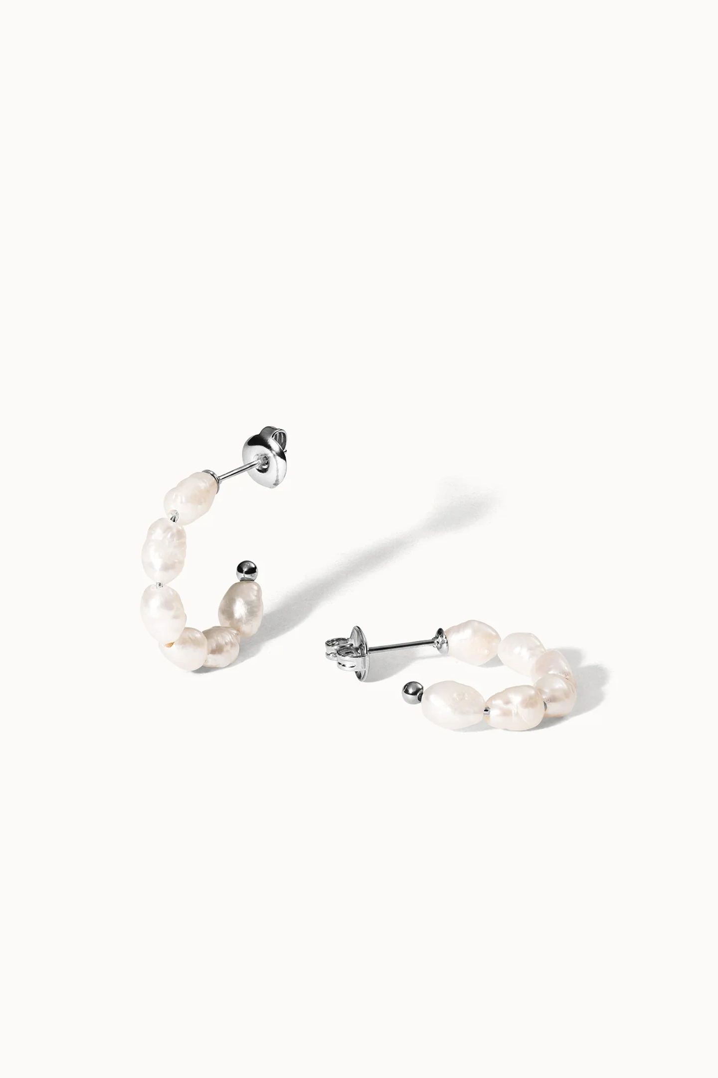ORGANIC PEARL PERLENOHRRINGE SILVER 2