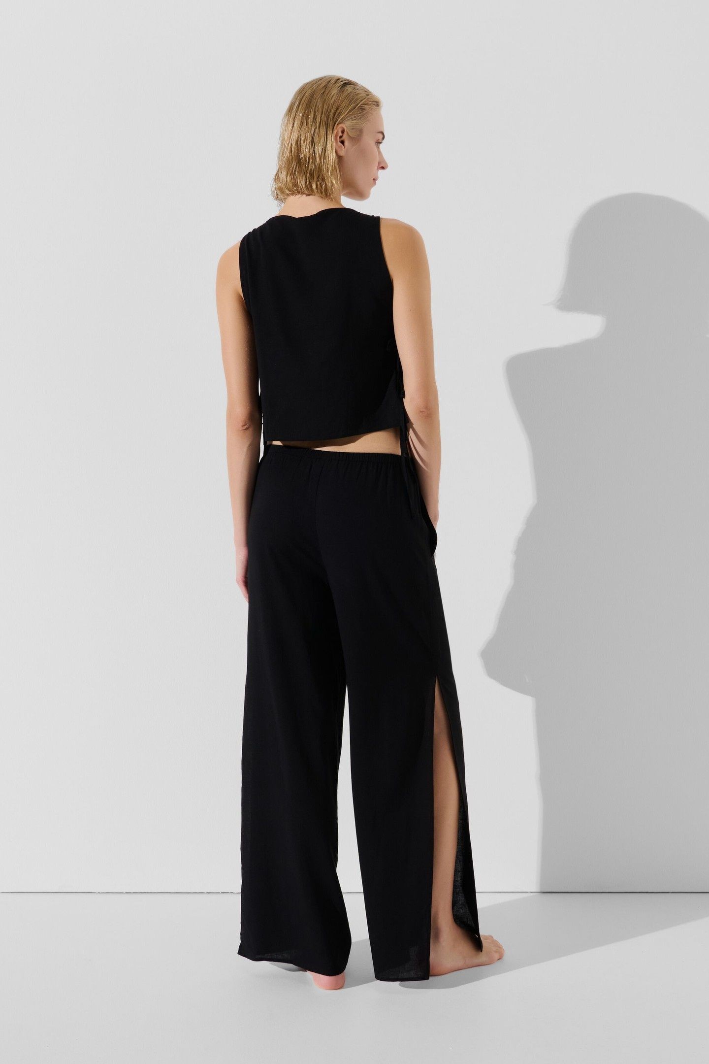 KARL SIGNATURE BEACH TROUSERS BLACK 4