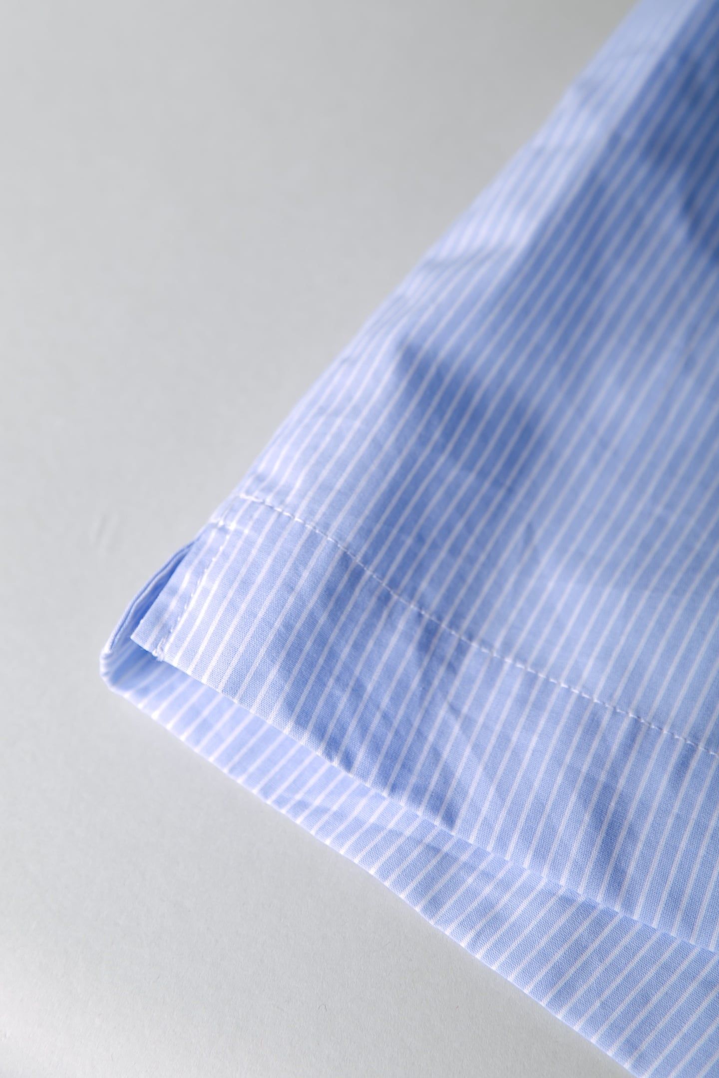 LYN STRIPED SHORT LIGHT BABY BLUE 4