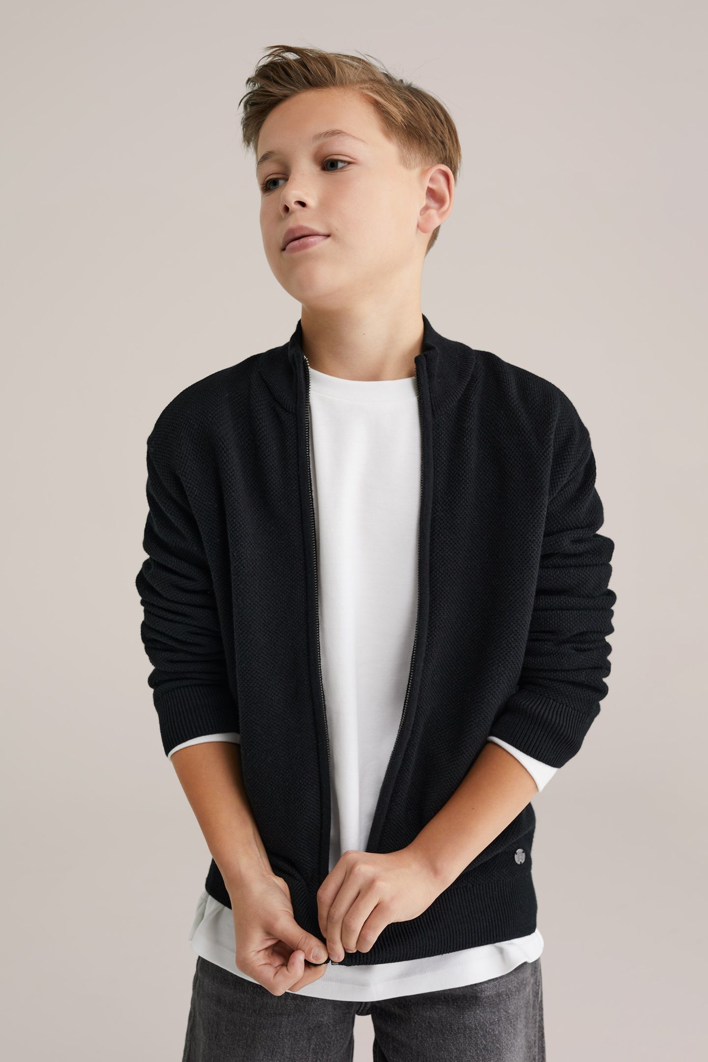 CARDIGAN BLACK 1