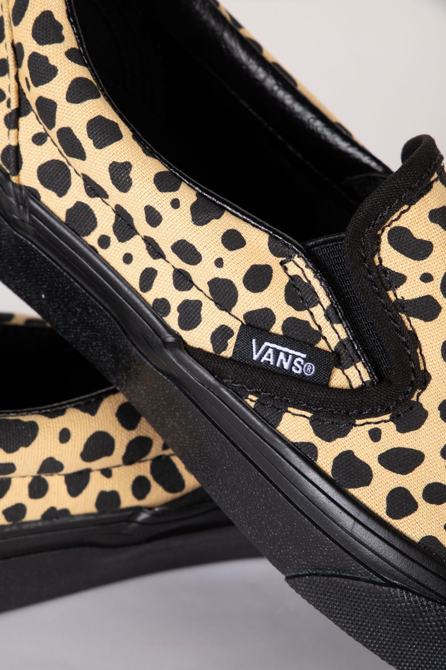 UNISEX CLASSIC SLIP-ON Y2K DALMATIAN/BLACK 6