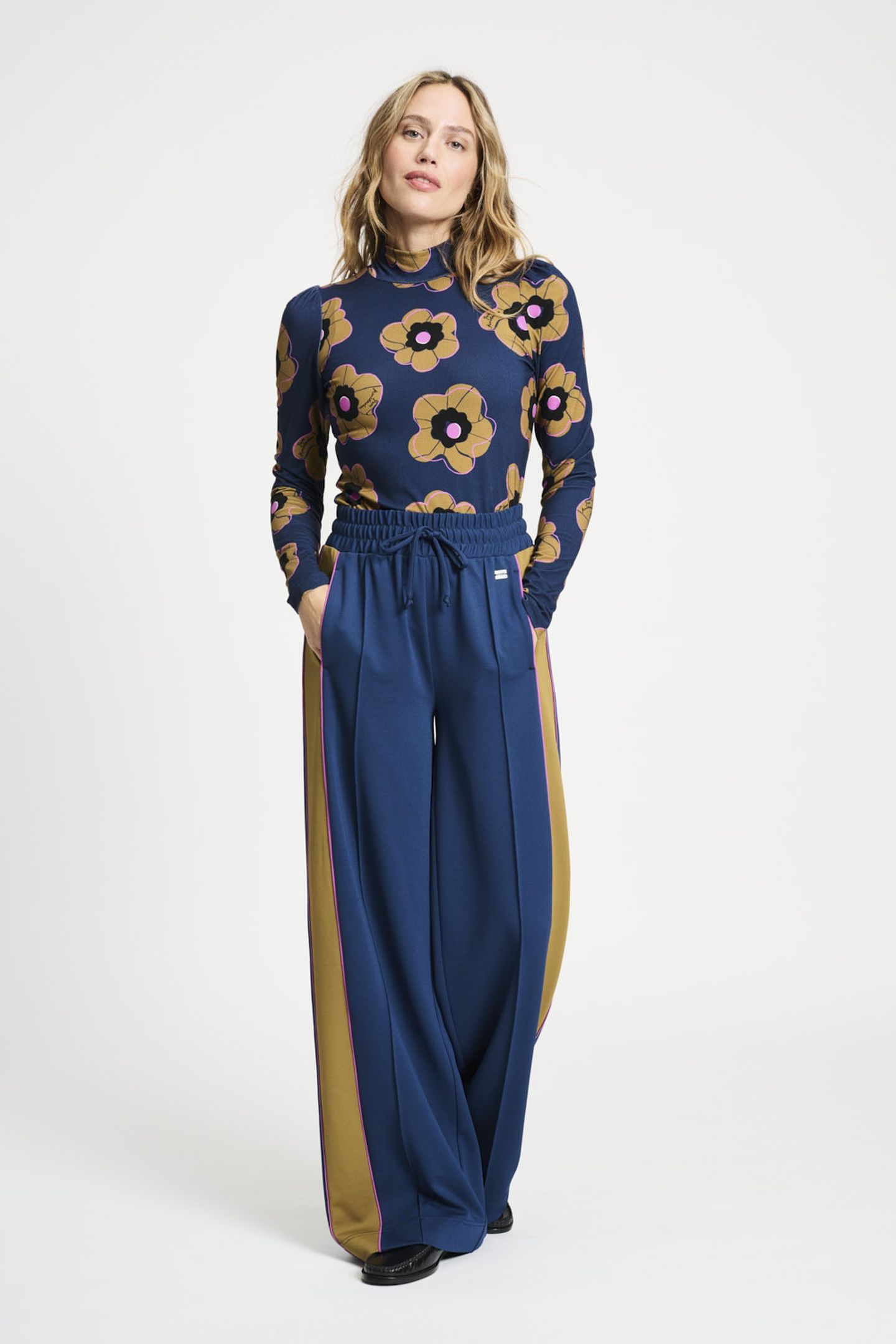 PANTS - COLOURBLOCK NIGHTFALL BLUE 2