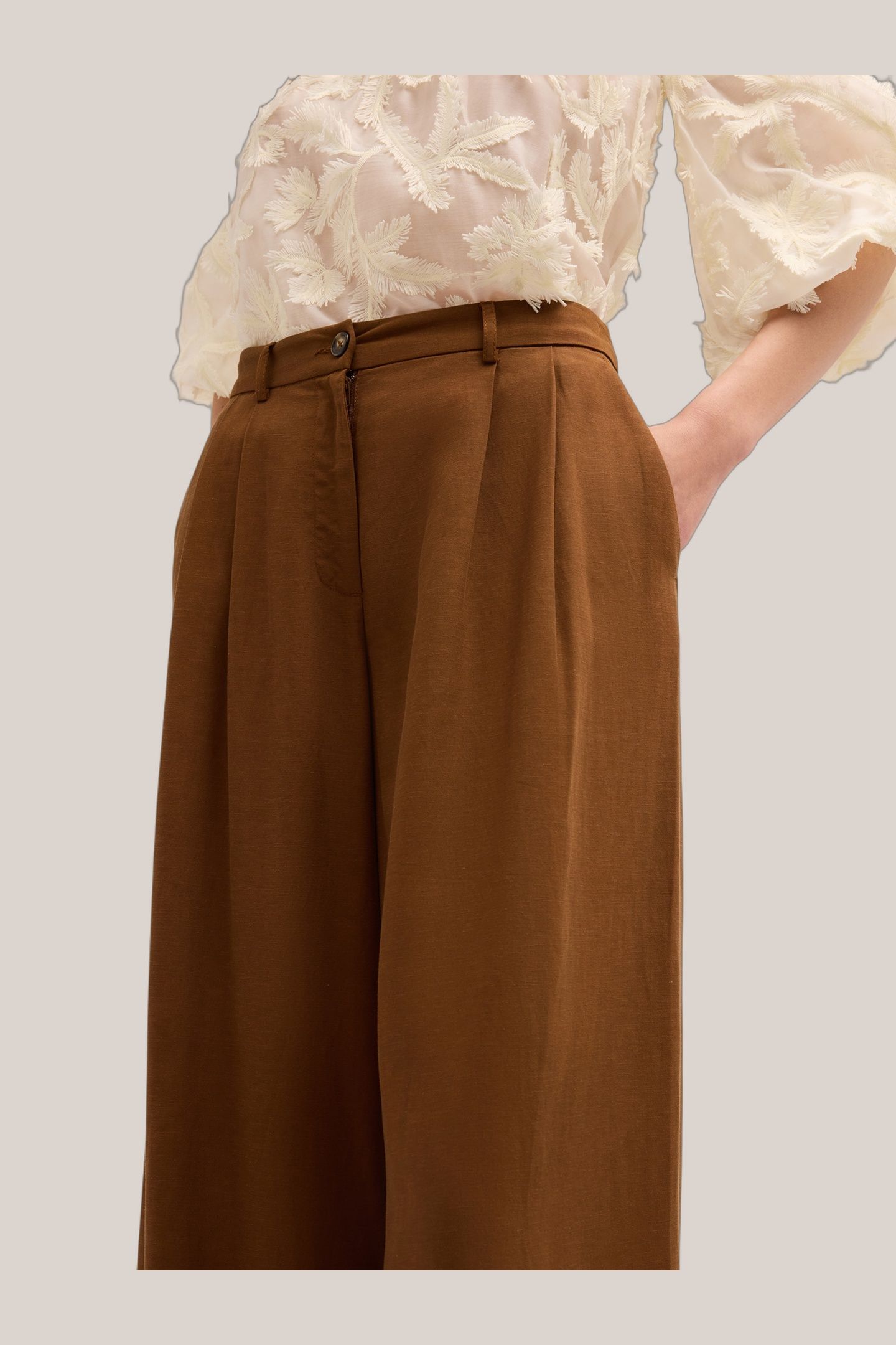 PLEATED PALAZZO TROUSERS IN LYOCELL BLEND BROWN 5
