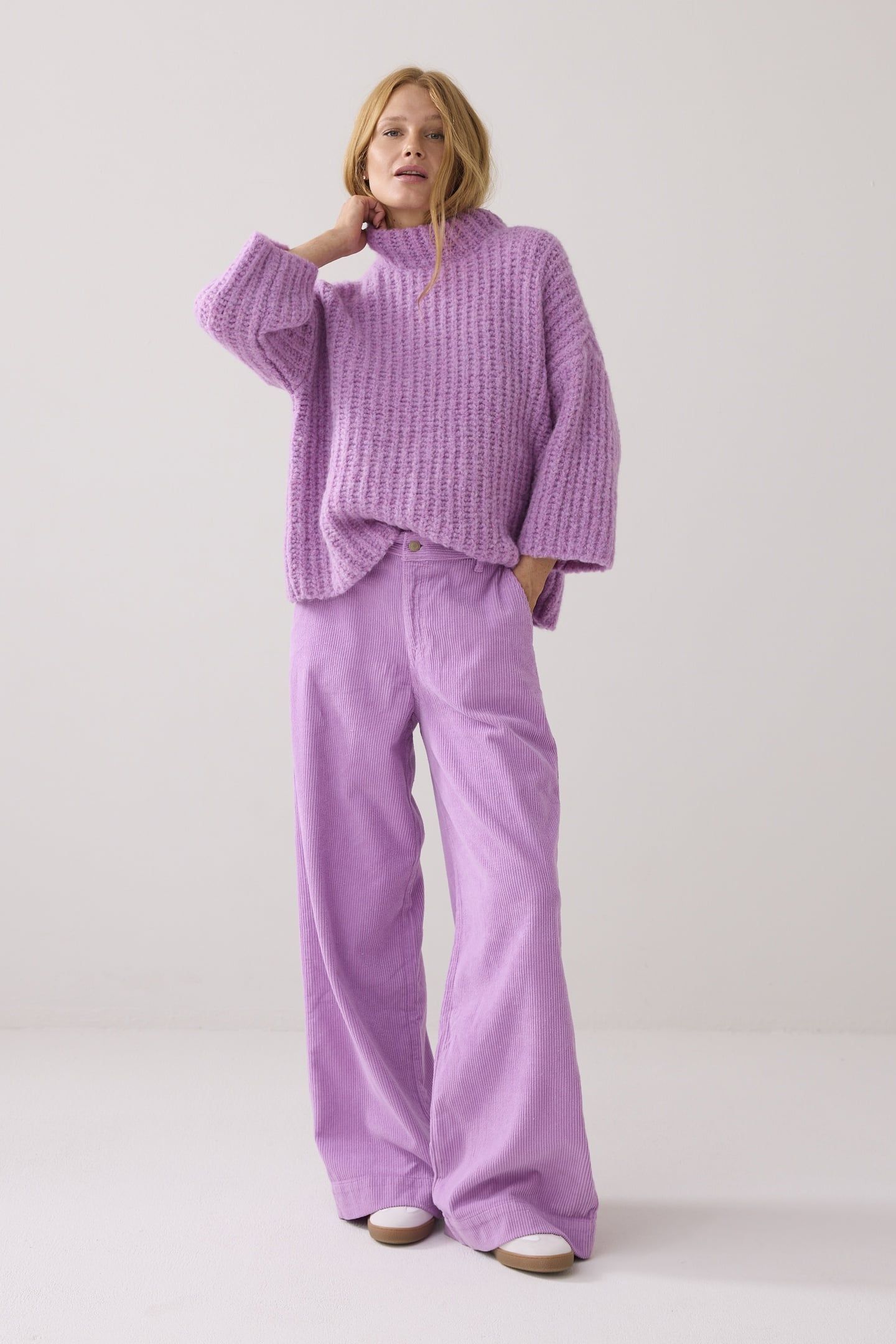 FLARE FLUID STRETCH CORD SHEER VIOLET 1