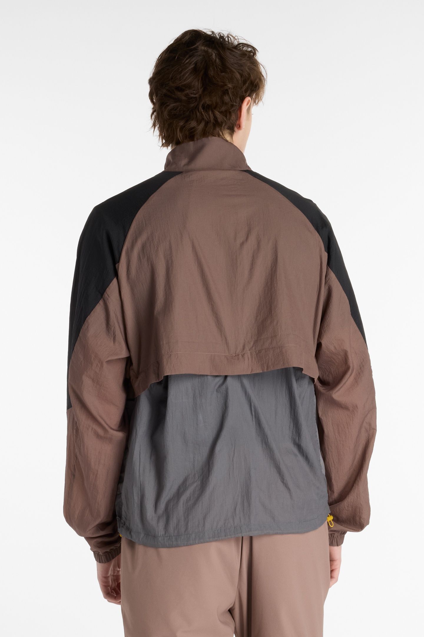 RUN WATER RESISTANT JACKET EARTHSHA 2