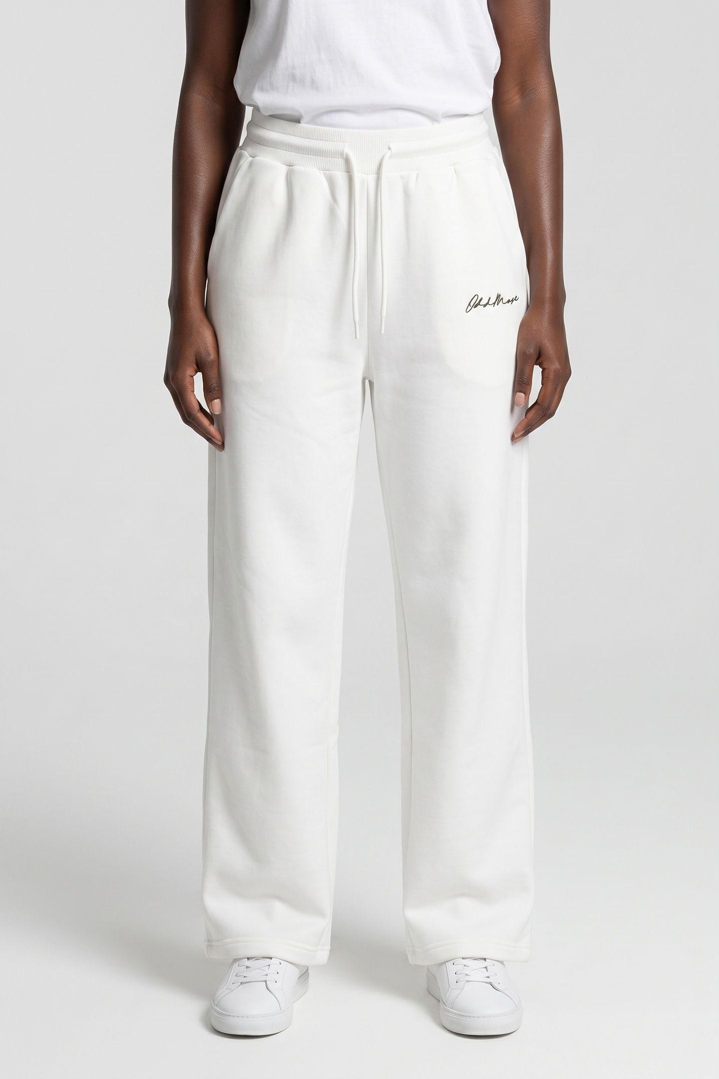 SWEATPANTS WHITE 2