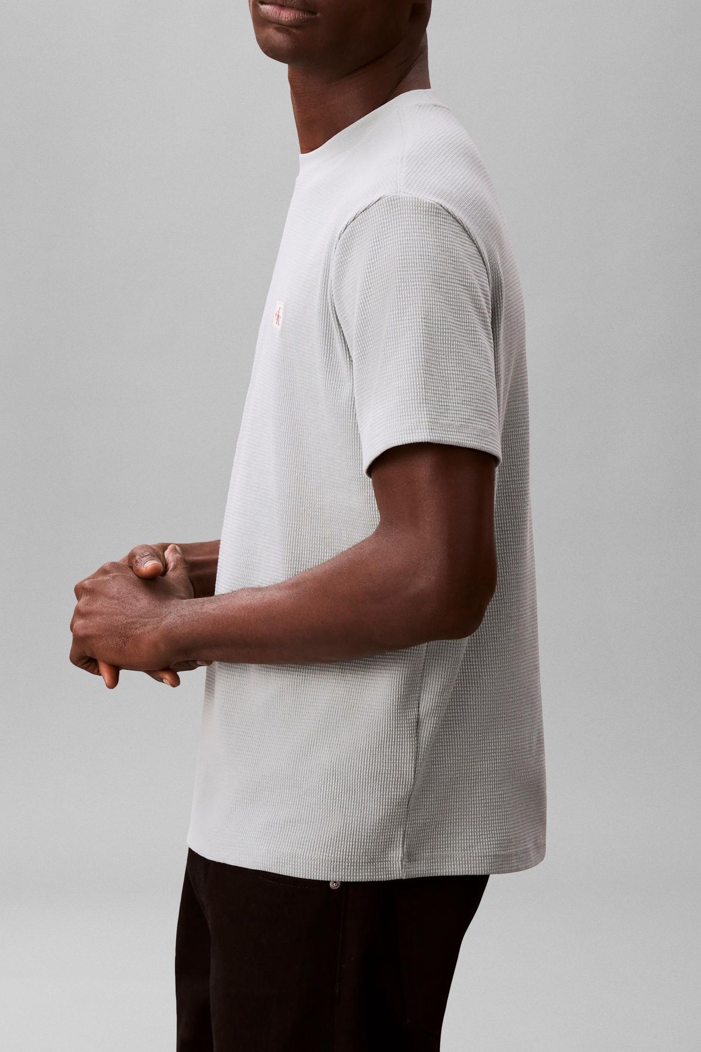 SS WAFFLE BADGE CREW NECK TEE OVERCAST 4