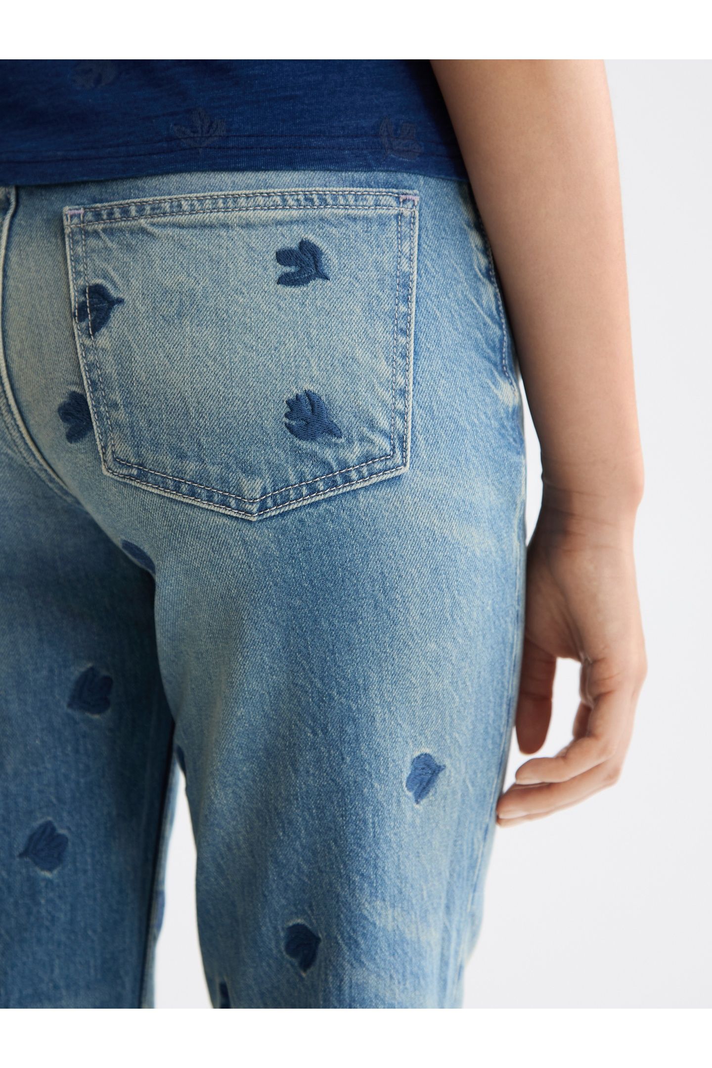 SKY STRAIGHT JEANS — FALLING LEAVES 4