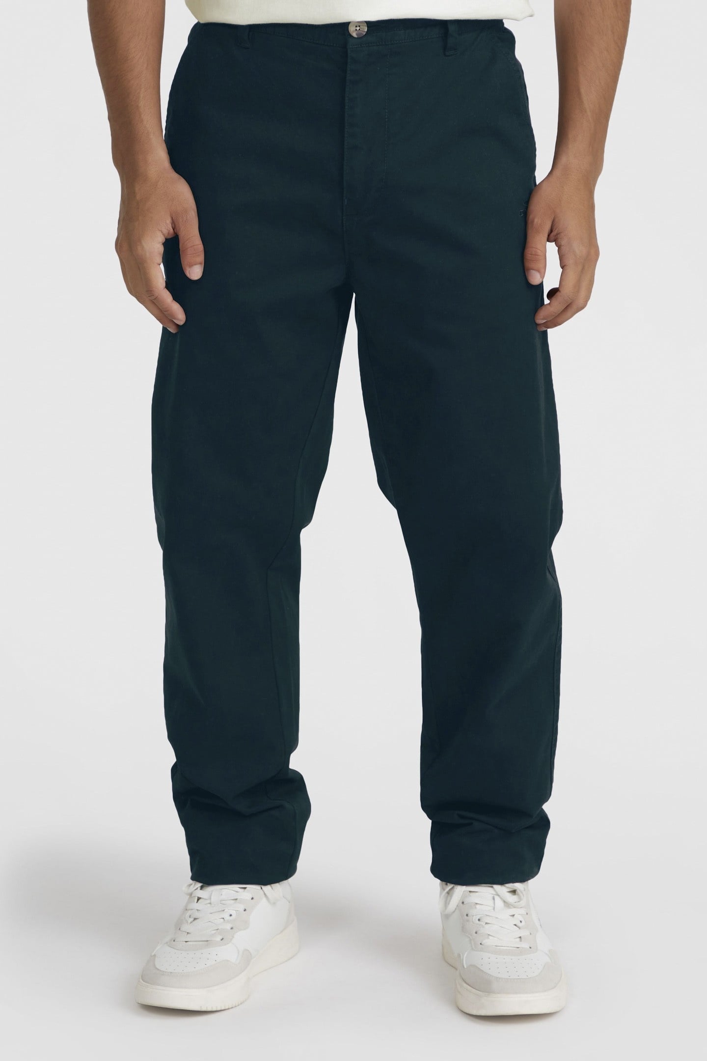 ESSENTIALS CHINO PANTS ALMA STEEL 1