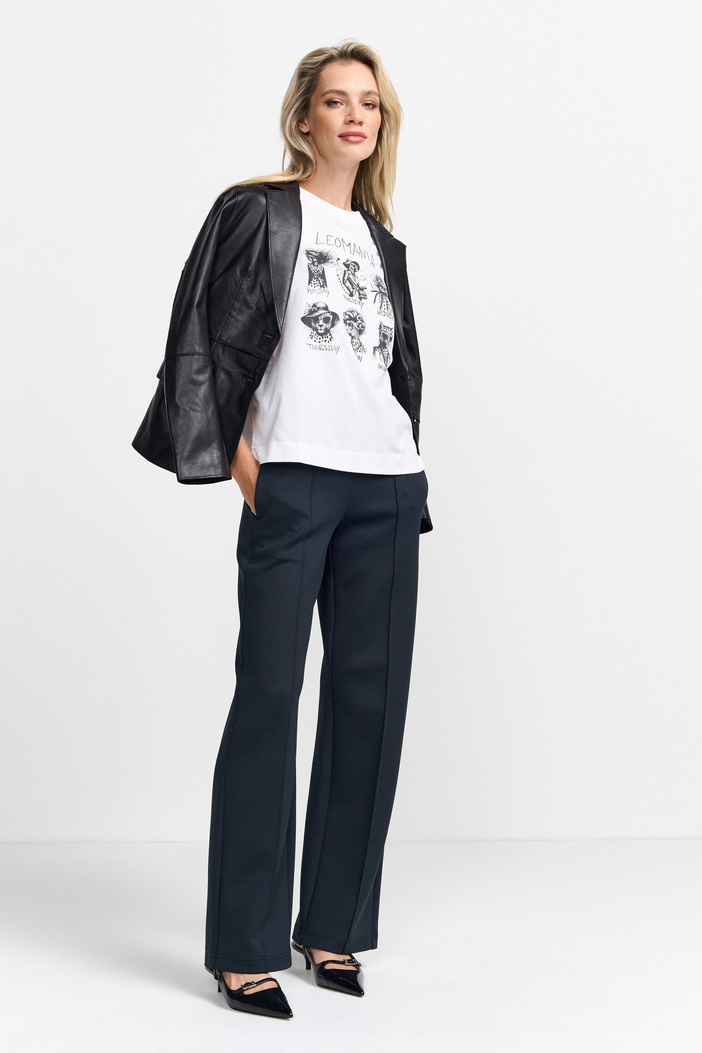 EASY FIT T-SHIRT "LEOMANIA" ORGANIC WHITE 1