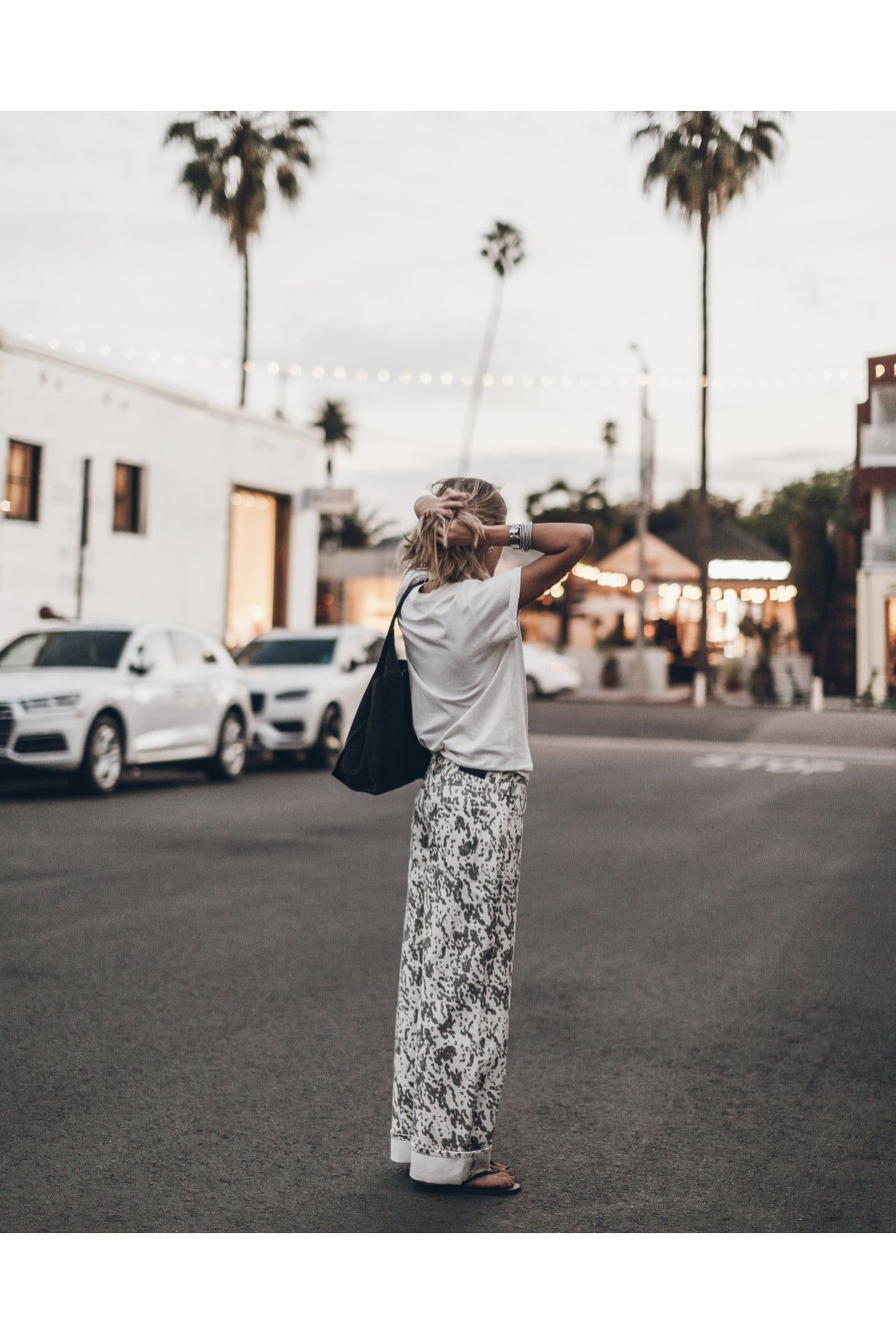 THE DALMATIAN BAGGY JEANS 2