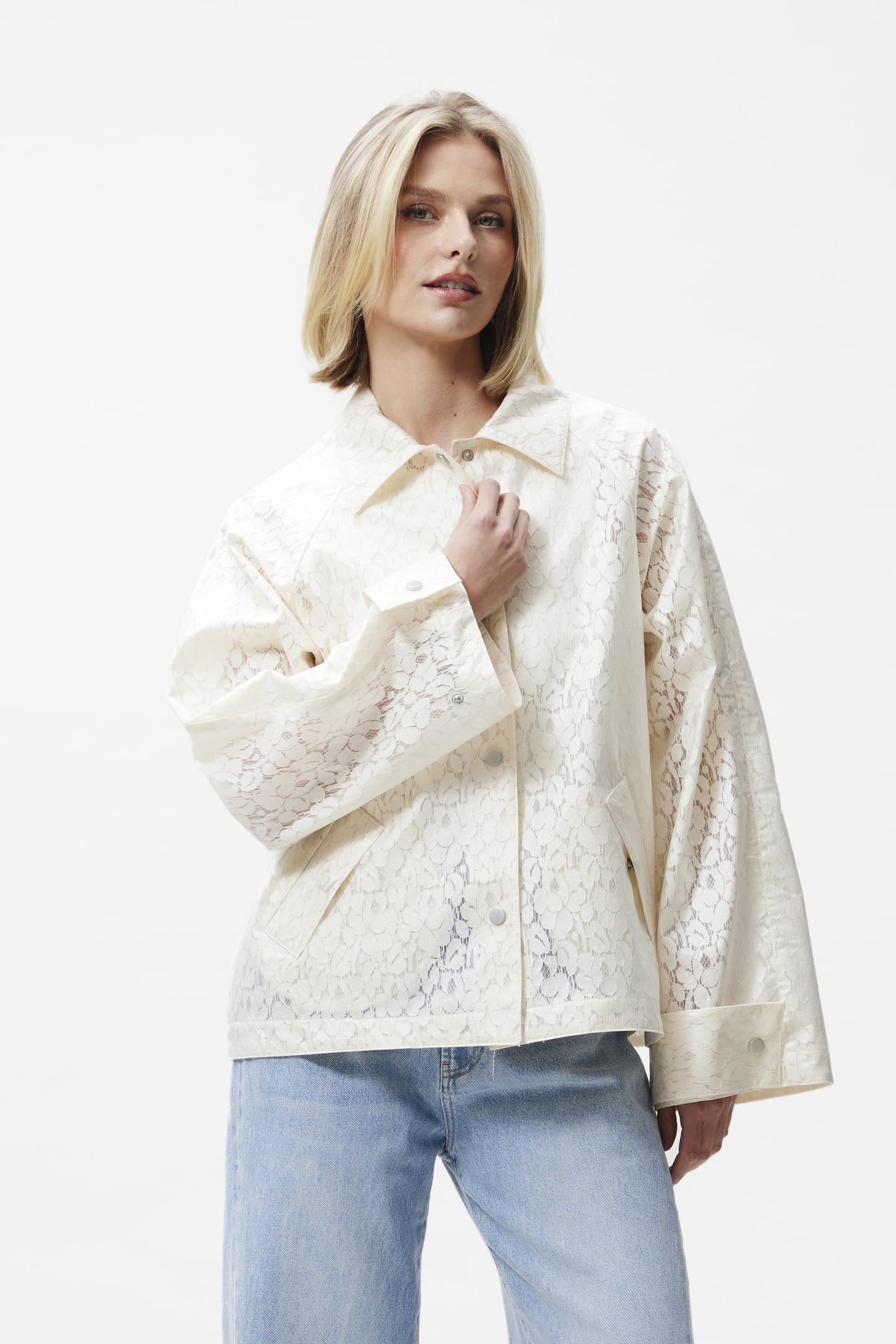 LACED RAINCOAT ECRU 1