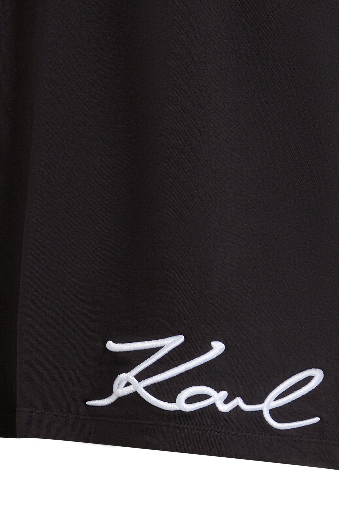SIGNATURE EDGE V-NECK T-SHIRT BLACK 3